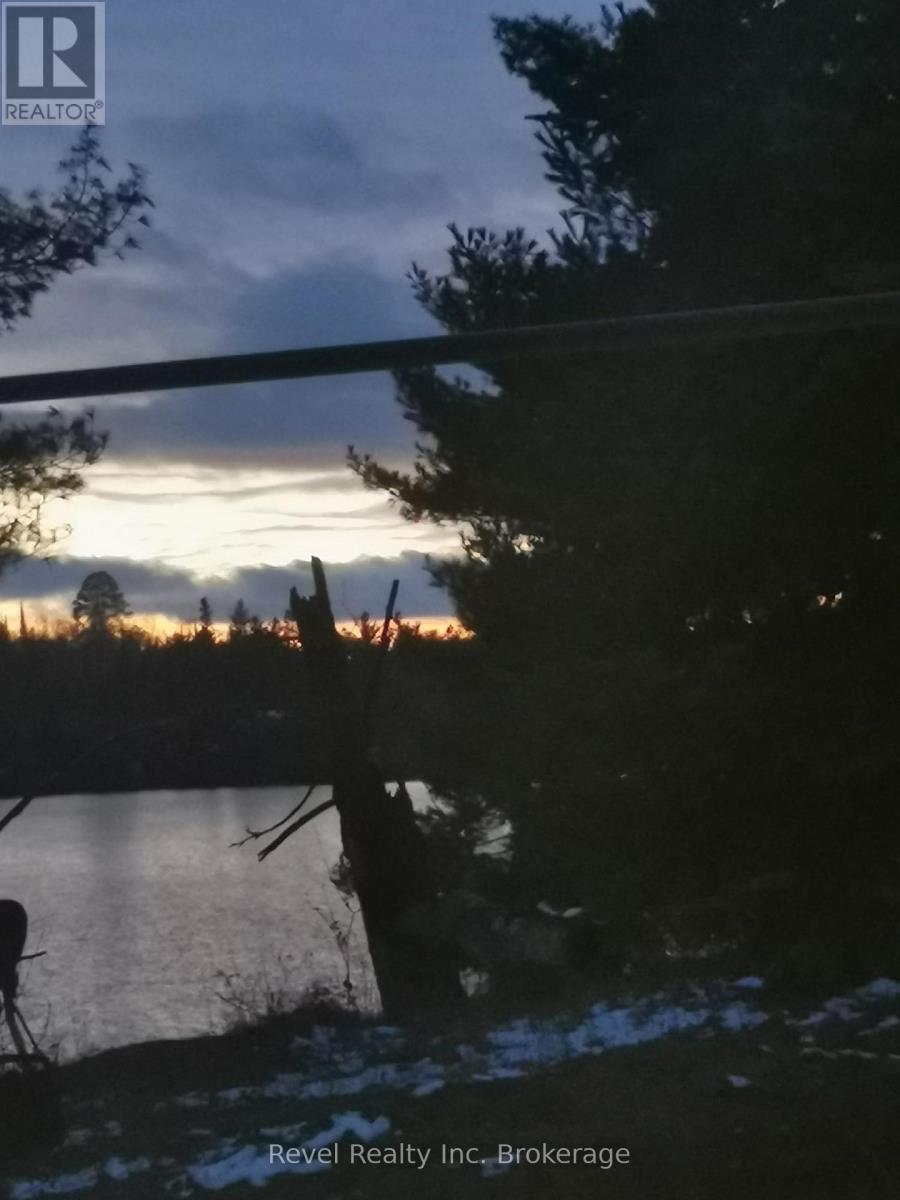 297 Nickel Lake Shores Road, Rainy River, Ontario  P9A 3M3 - Photo 2 - X12299625