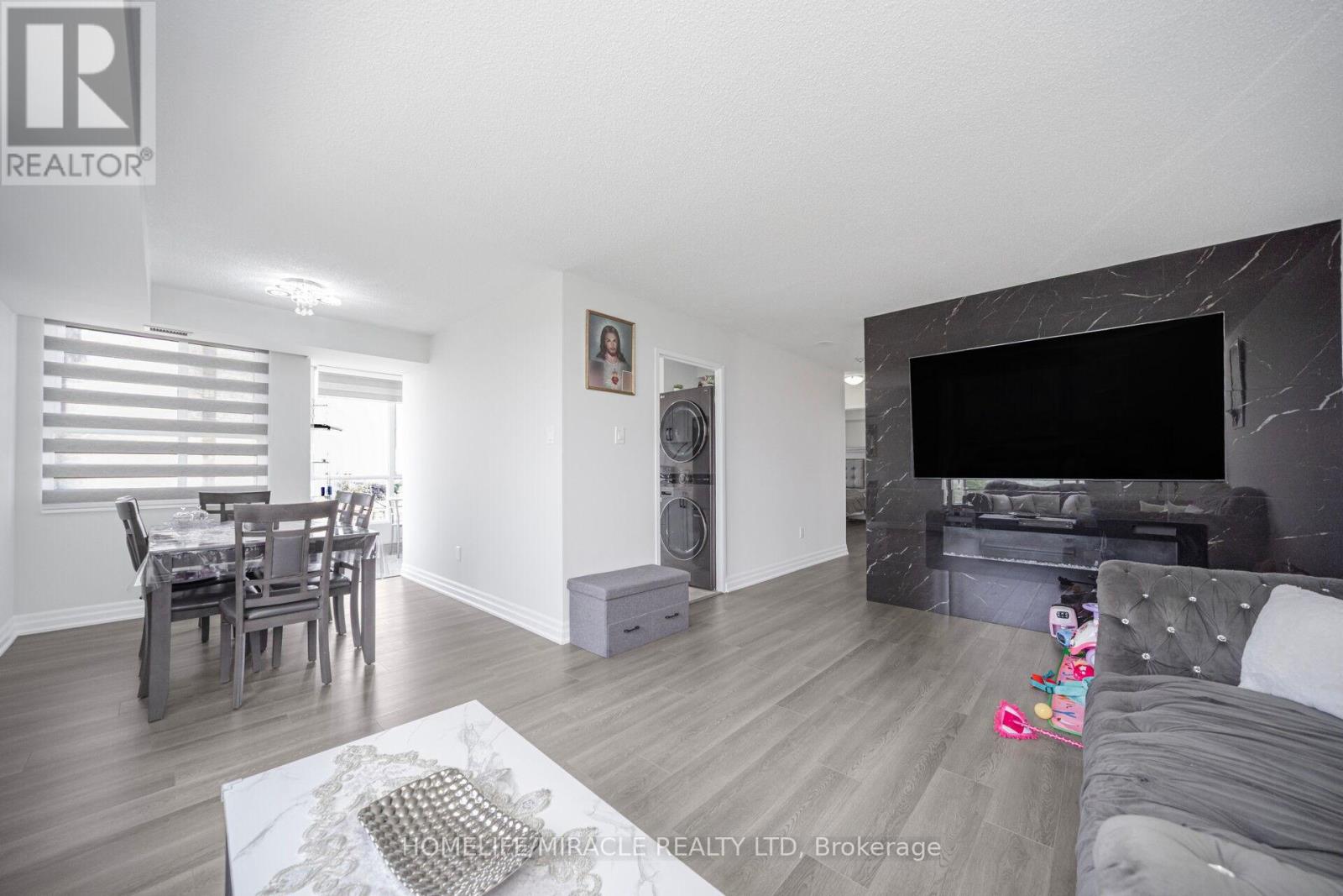 1204 - 3077 Weston Road, Toronto, Ontario  M9M 3A1 - Photo 16 - W12299486