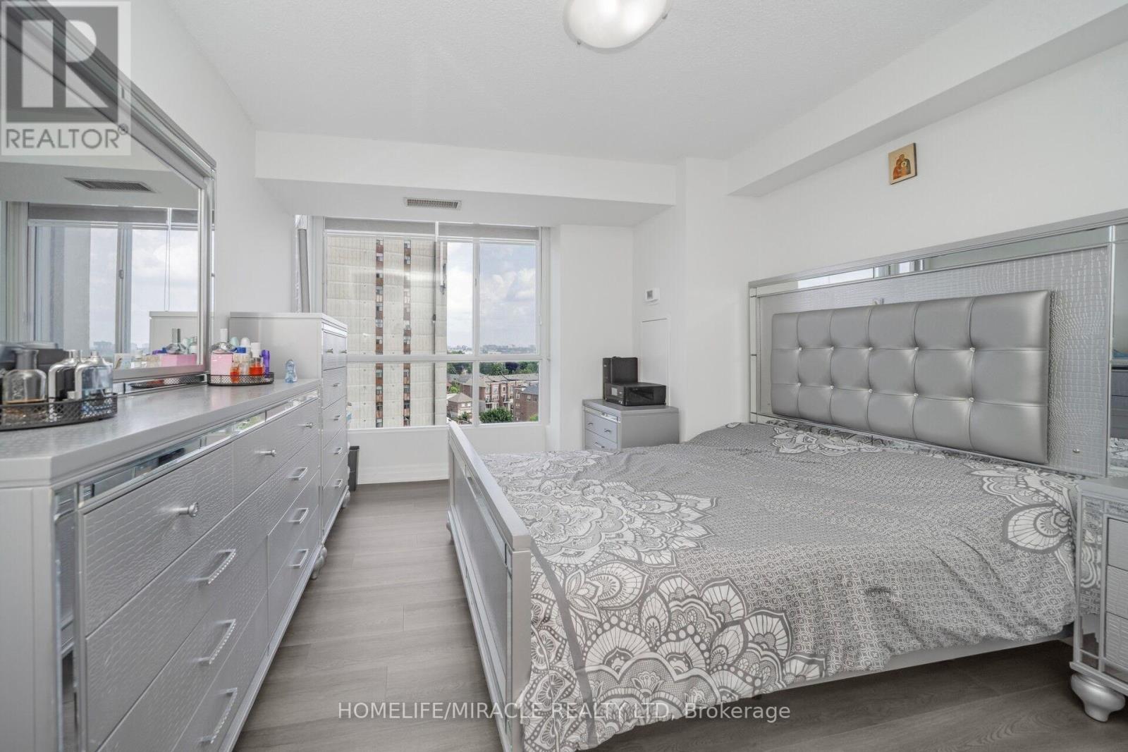 1204 - 3077 Weston Road, Toronto, Ontario  M9M 3A1 - Photo 37 - W12299486