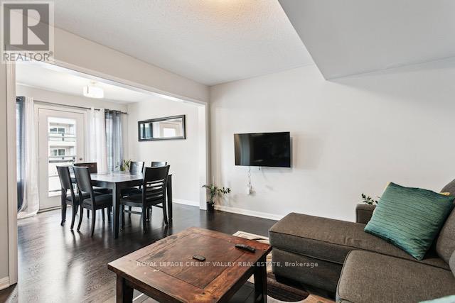 118 Baycliffe Crescent, Brampton, Ontario  L7A 3Z4 - Photo 14 - W12299501