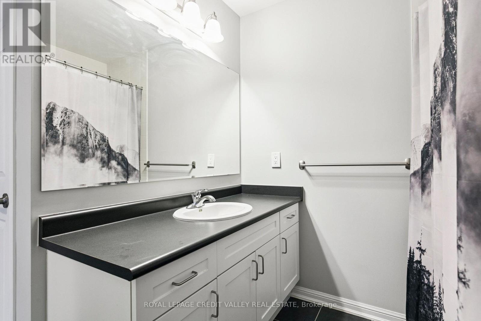 118 Baycliffe Crescent, Brampton, Ontario  L7A 3Z4 - Photo 20 - W12299501