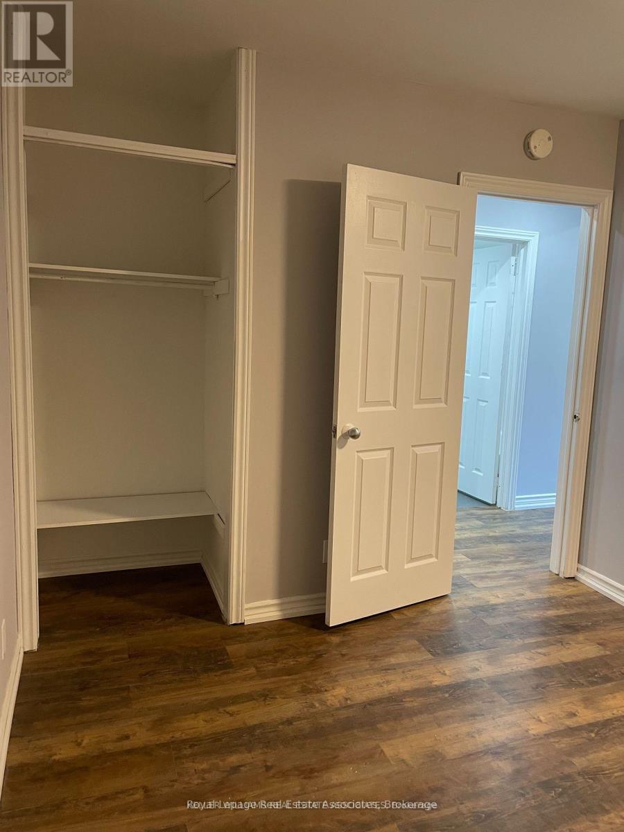 233 Lakeshore Road E, Mississauga, Ontario  L5G 1G8 - Photo 39 - W12299503