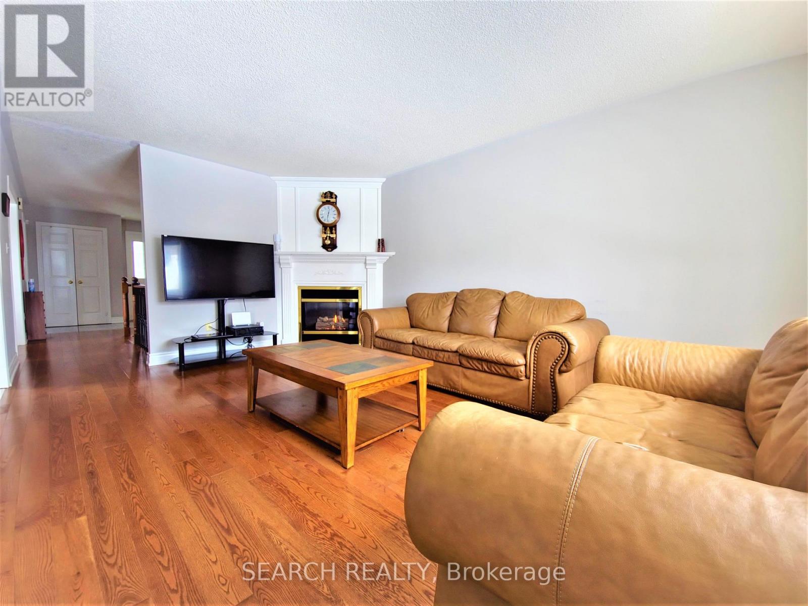 5 Langton Place, Kawartha Lakes, Ontario  K9V 6G9 - Photo 17 - X12297483