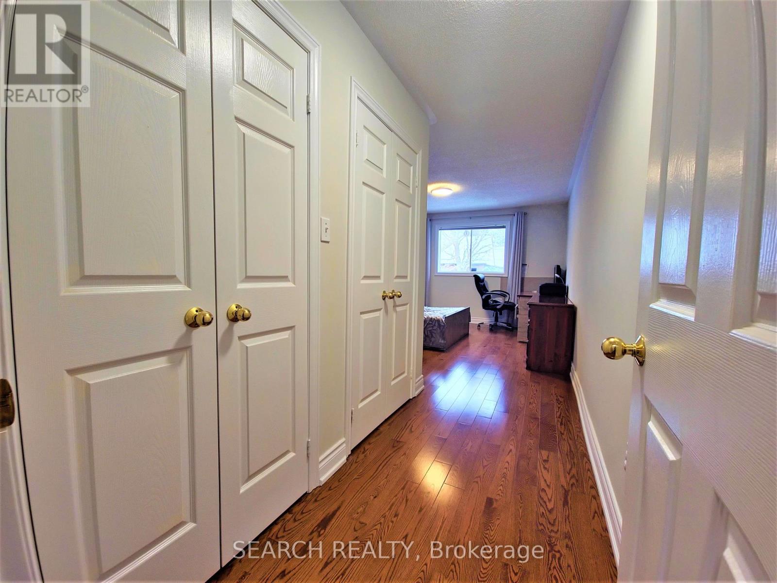 5 Langton Place, Kawartha Lakes, Ontario  K9V 6G9 - Photo 13 - X12297483