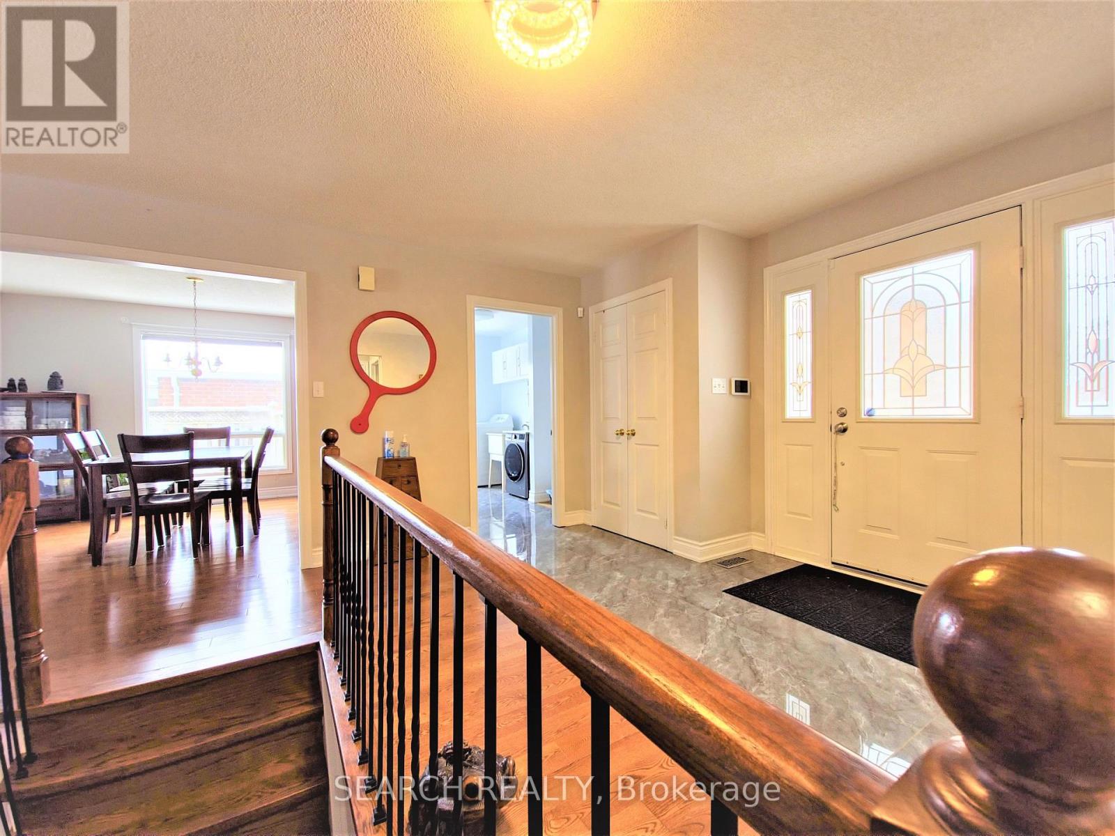 5 Langton Place, Kawartha Lakes, Ontario  K9V 6G9 - Photo 11 - X12297483