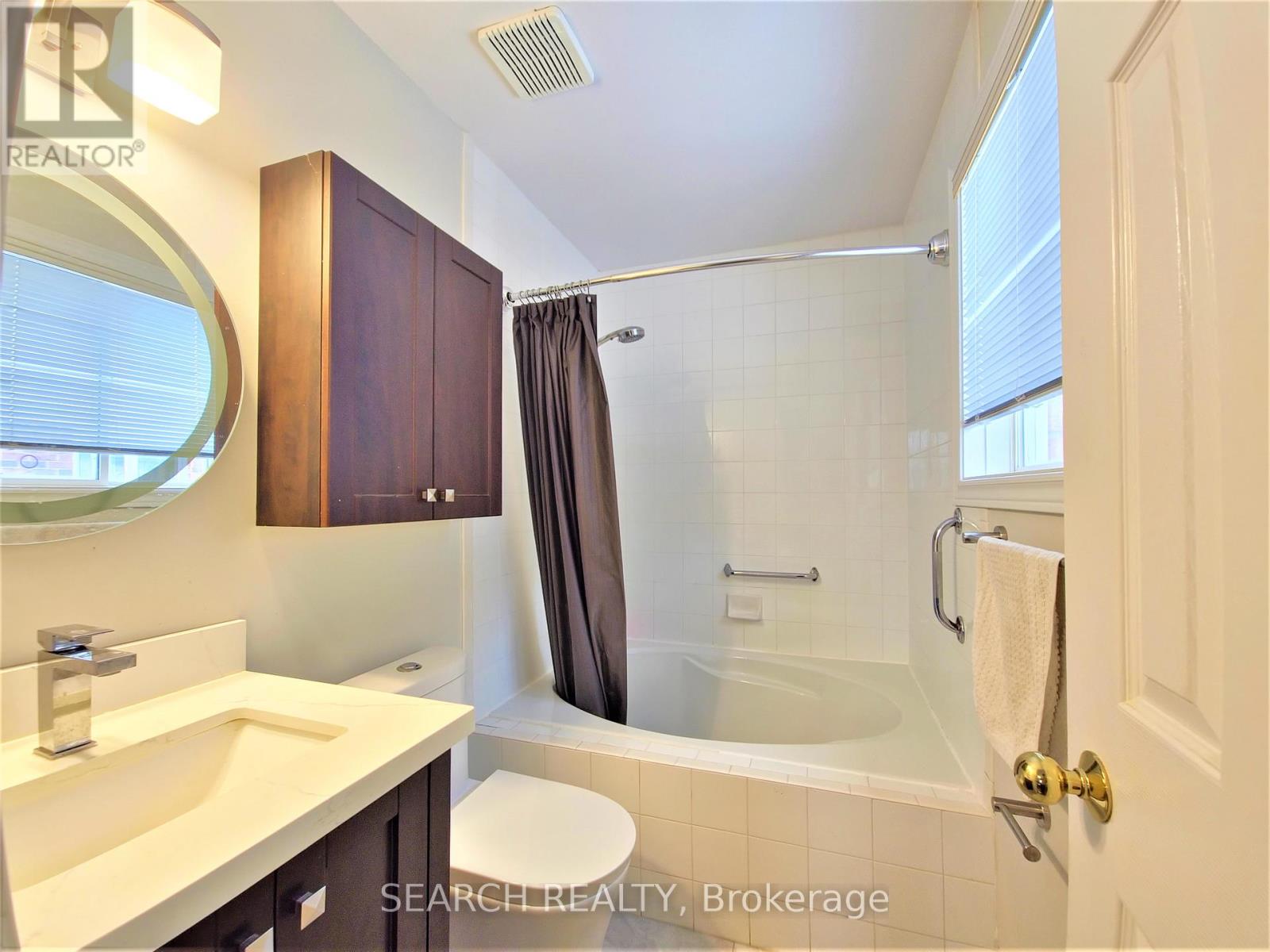 5 Langton Place, Kawartha Lakes, Ontario  K9V 6G9 - Photo 15 - X12297483