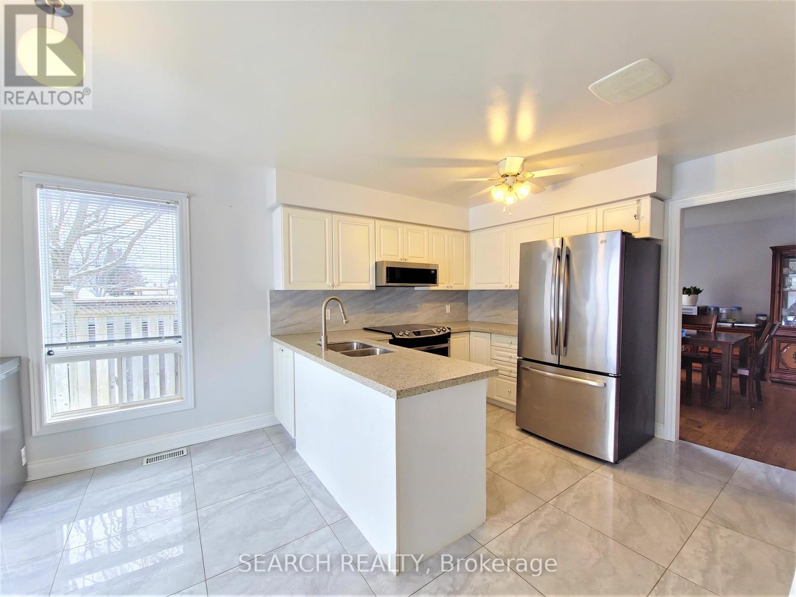 5 Langton Place, Kawartha Lakes, Ontario  K9V 6G9 - Photo 32 - X12297483