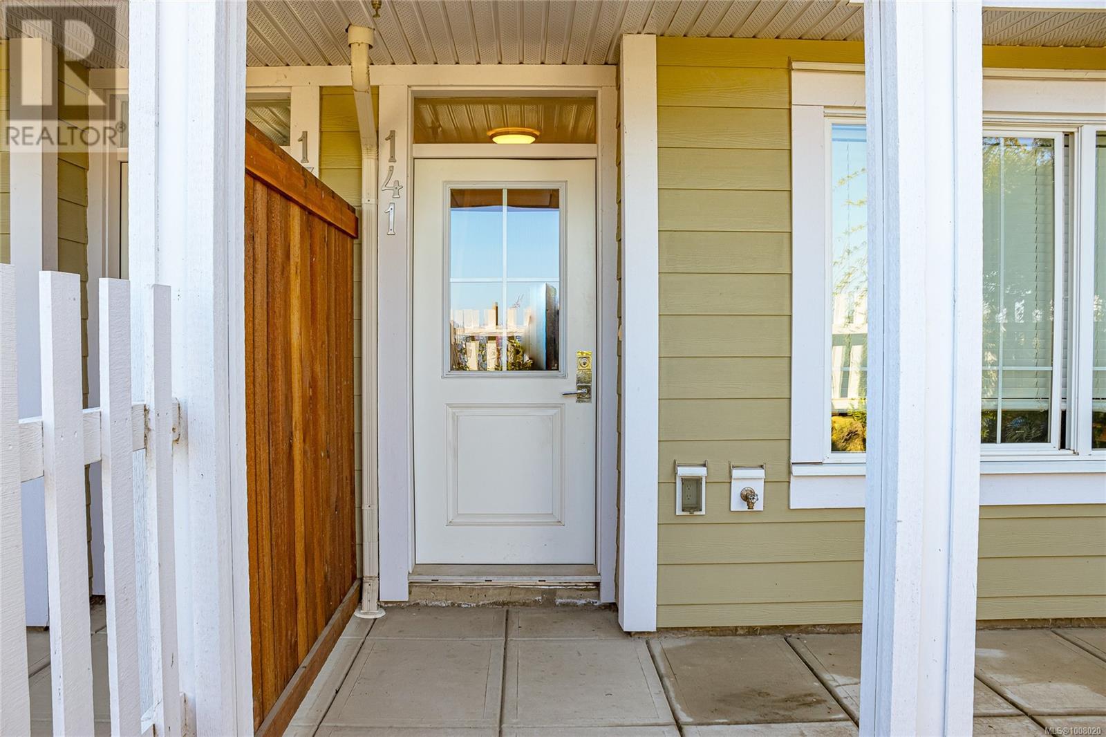 Property at 141 3501 Dunlin St image 4