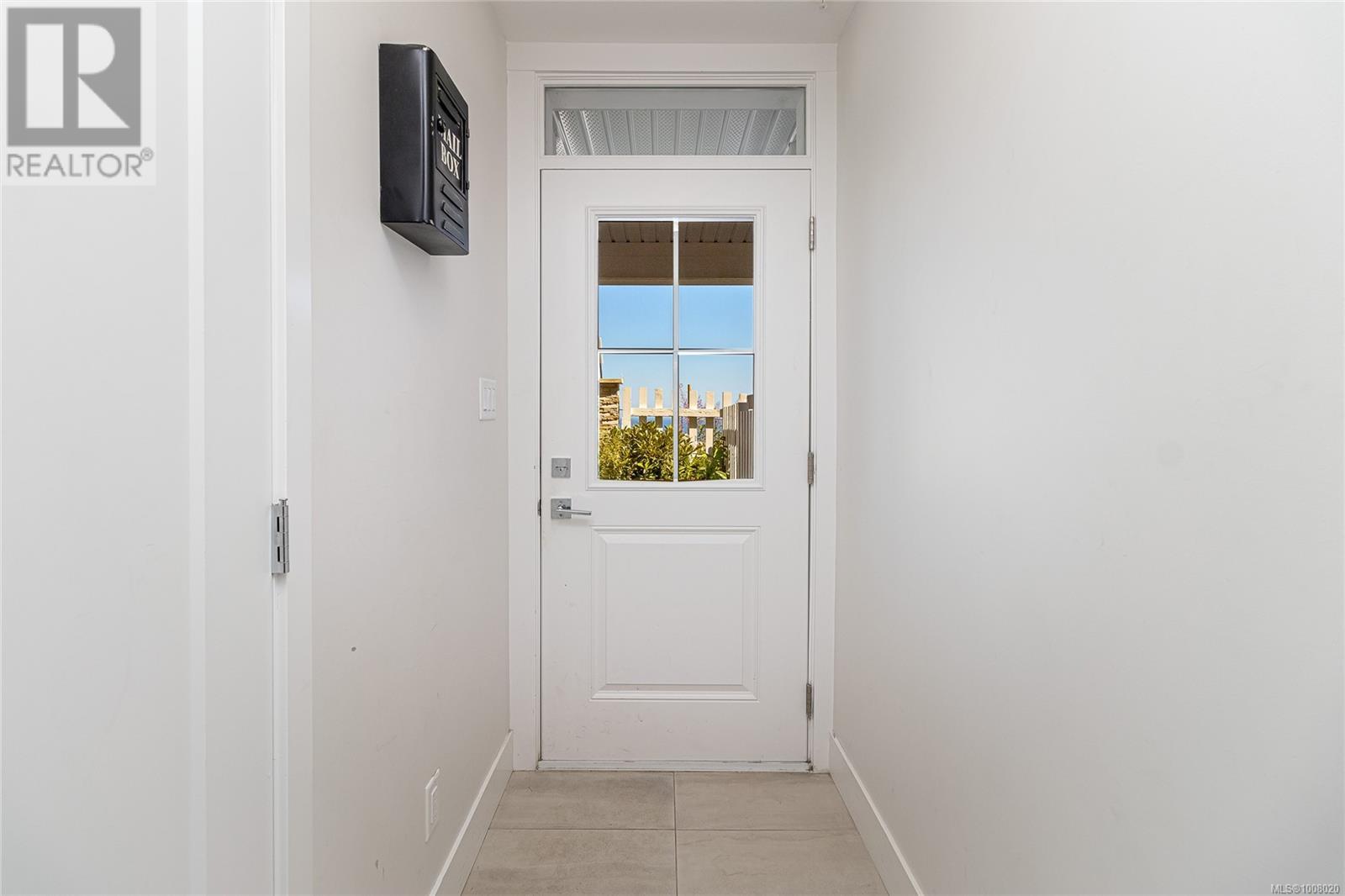 Property at 141 3501 Dunlin St image 5