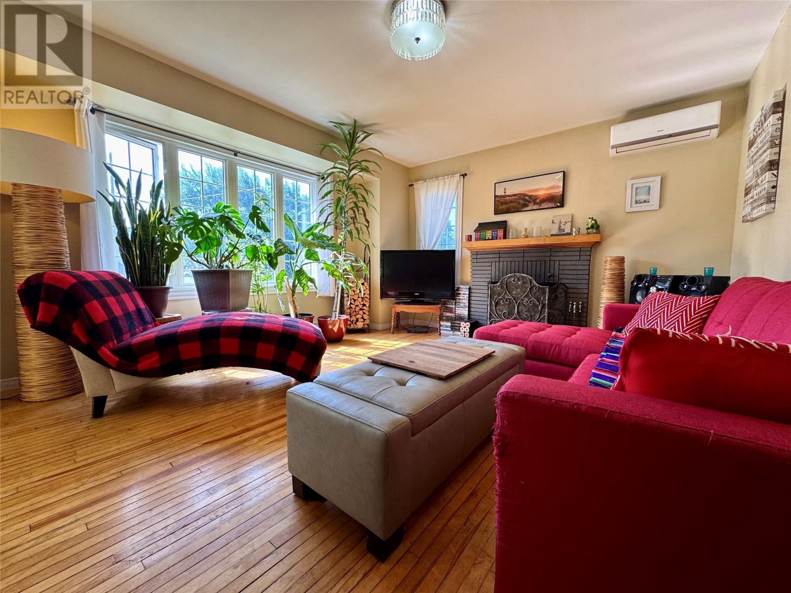 Property at 132 Elizabeth Drive image 3