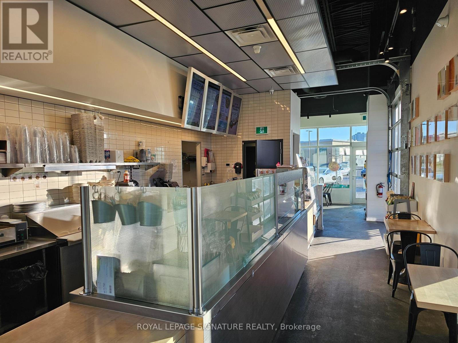 10 Manitou Drive, Kitchener, Ontario  N2C 2N3 - Photo 6 - X12299475