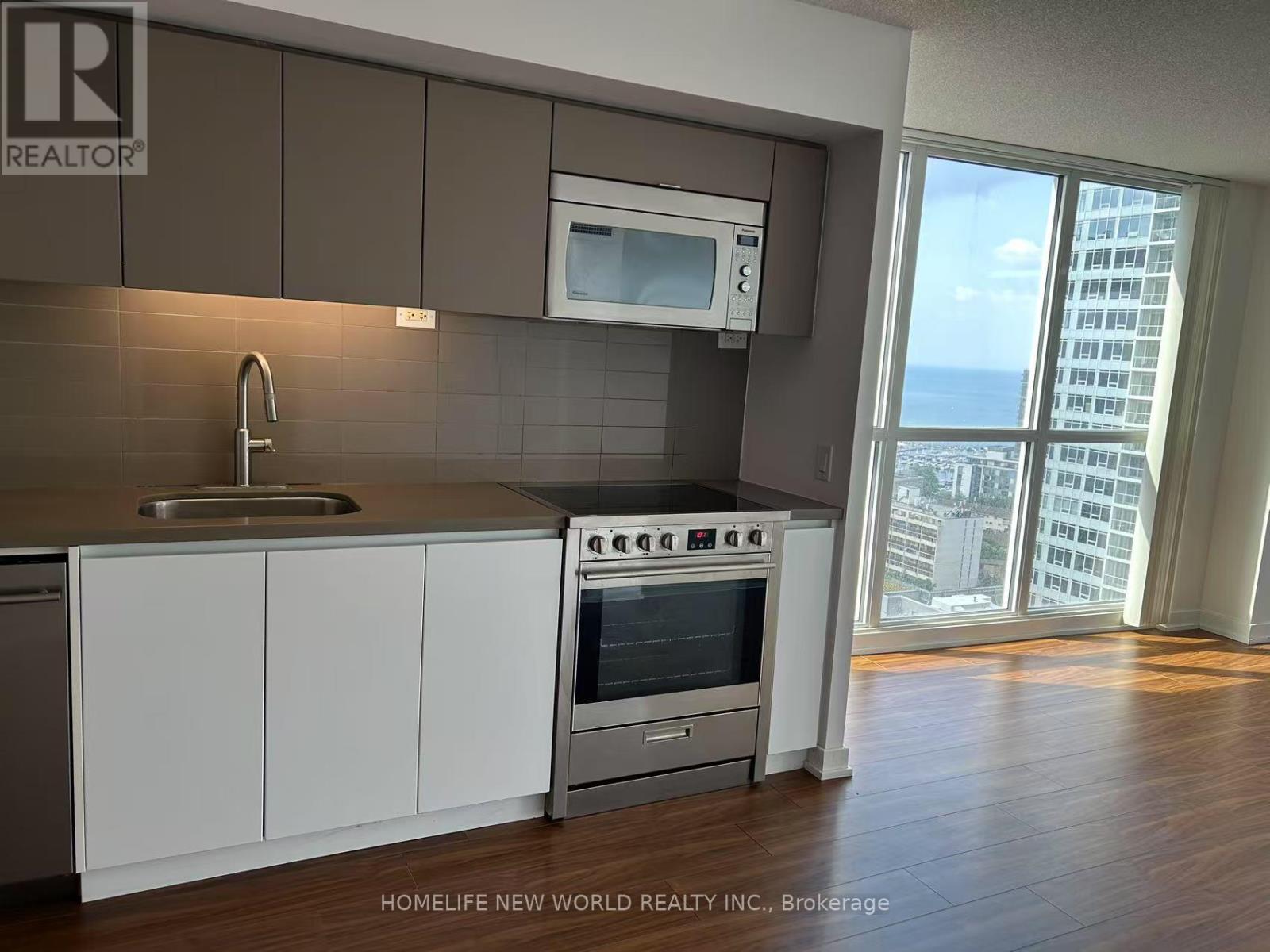 2908 - 75 Queens Wharf Road, Toronto, Ontario  M5V 0J8 - Photo 2 - C12242293