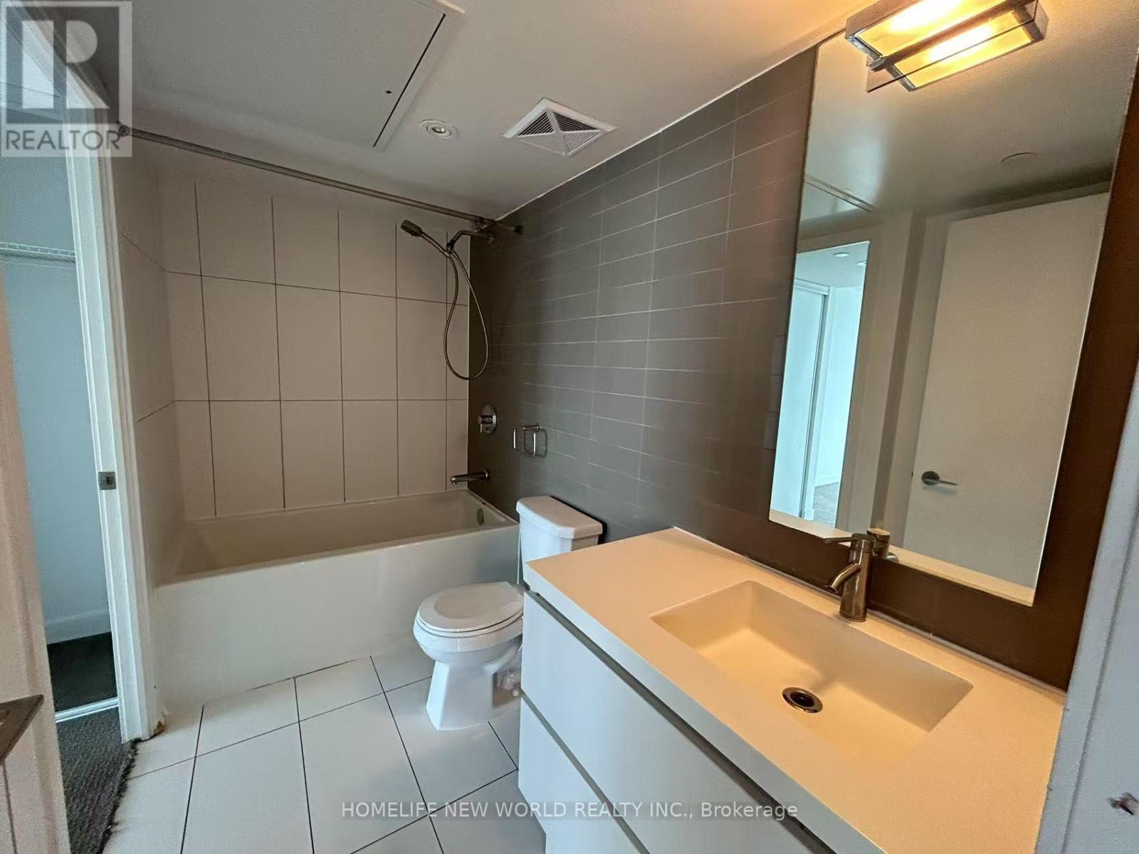2908 - 75 Queens Wharf Road, Toronto, Ontario  M5V 0J8 - Photo 9 - C12242293