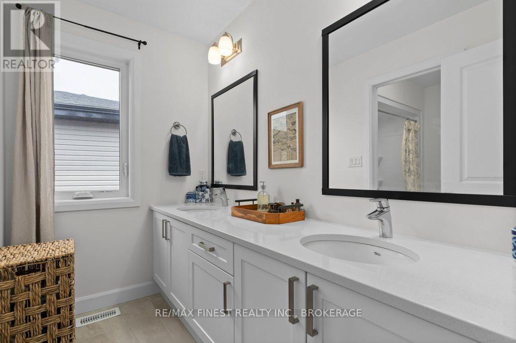 313 Pratt Drive, Loyalist, Ontario  K7N 0E8 - Photo 32 - X12299635