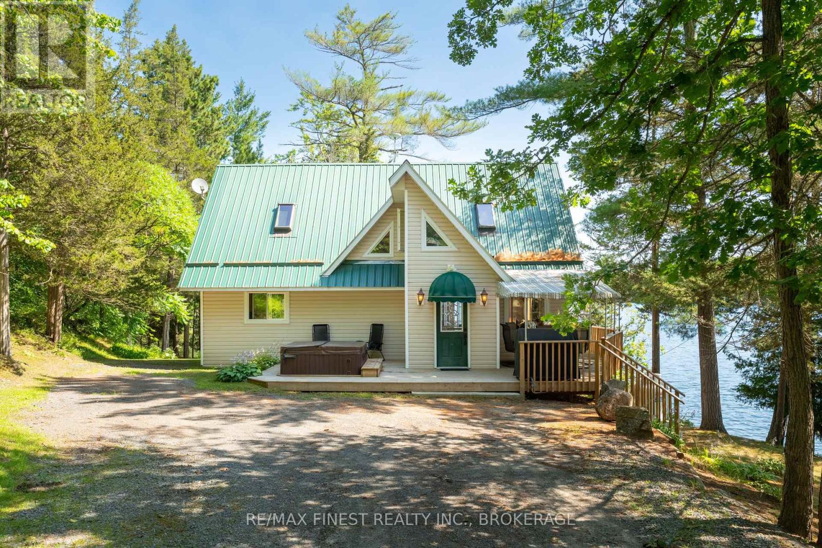 1076 CHESTER LANE, Frontenac, Ontario