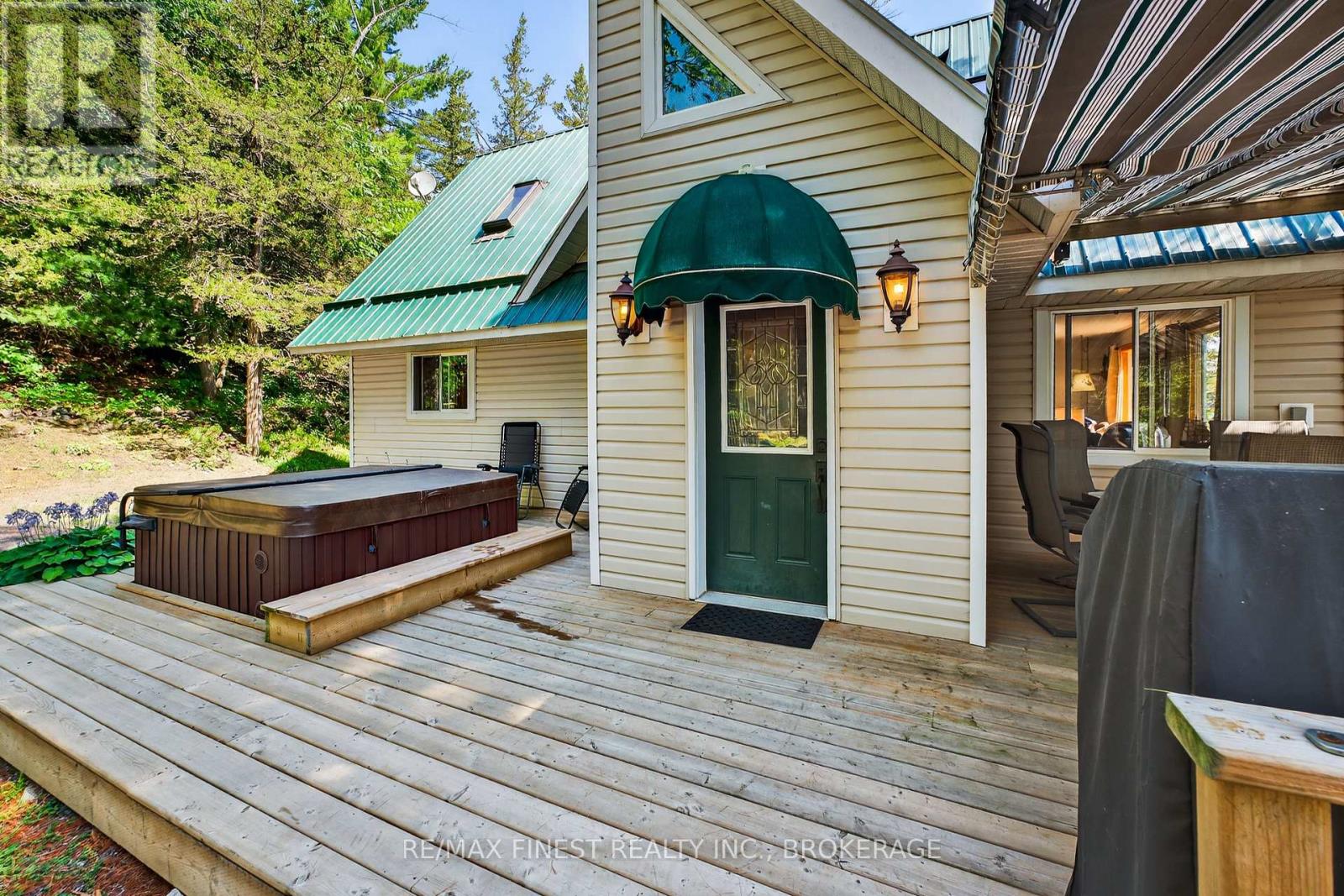 1076 Chester Lane, Frontenac, Ontario  K0H 1W0 - Photo 2 - X12299661