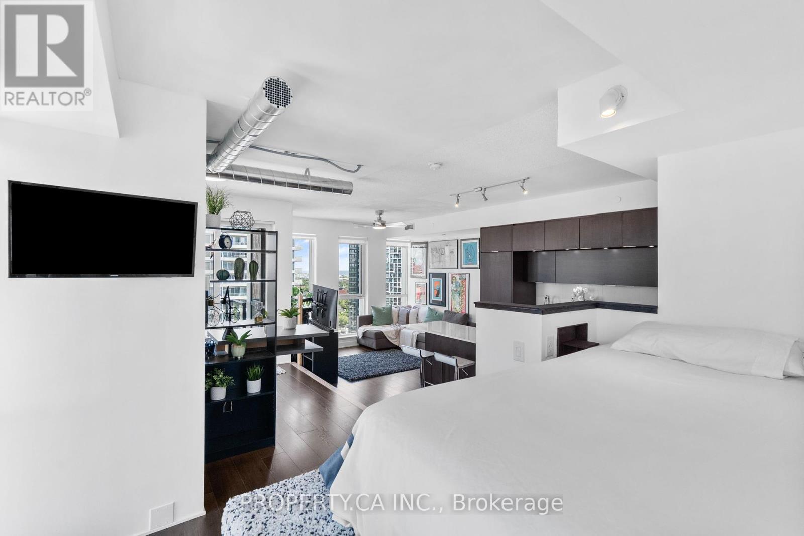 2212 - 170 Sumach Street, Toronto, Ontario  M5A 0C3 - Photo 9 - C12299575