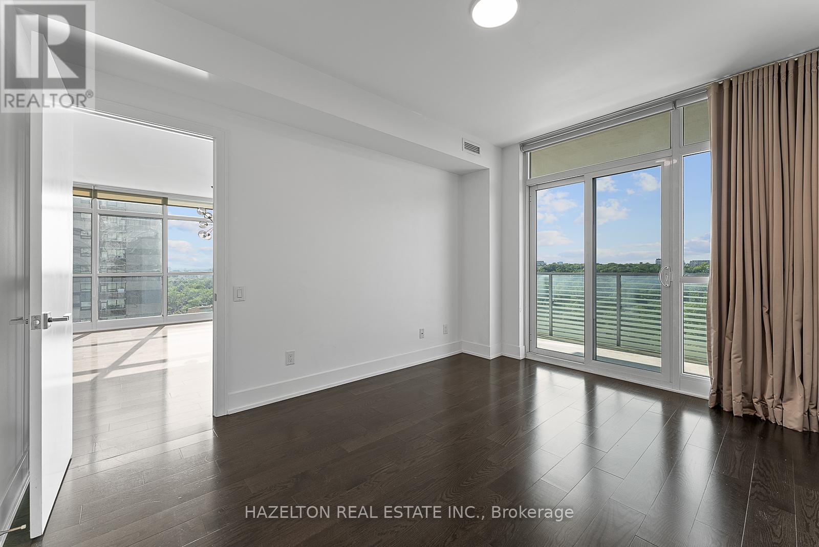 1605 - 170 Avenue Road, Toronto (Annex), Ontario  M5R 0A4 - Photo 16 - C12299600