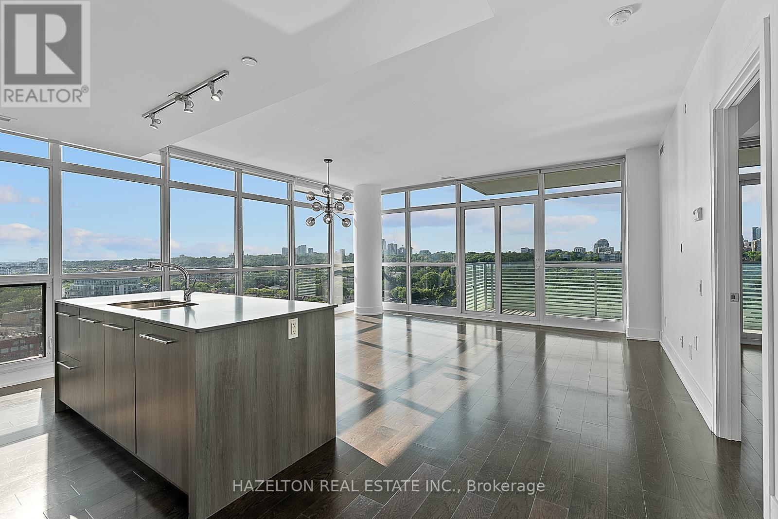 1605 - 170 Avenue Road, Toronto (Annex), Ontario  M5R 0A4 - Photo 4 - C12299600