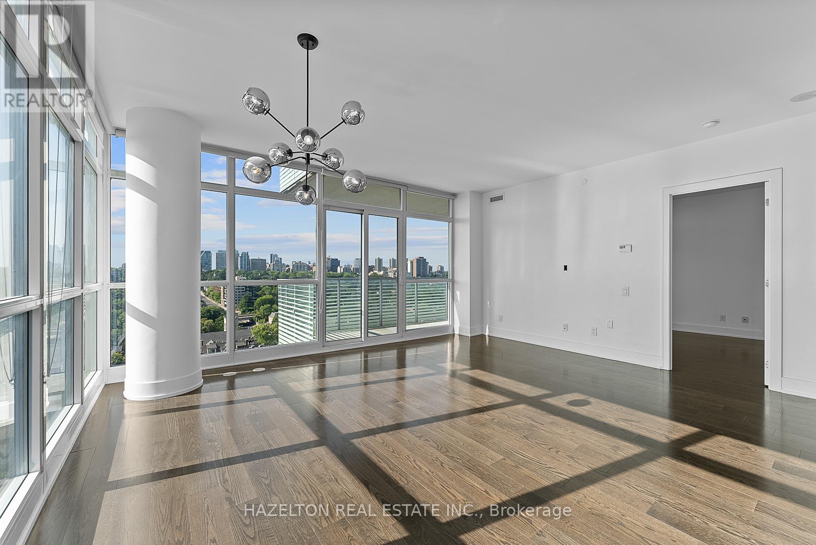 1605 - 170 Avenue Road, Toronto (Annex), Ontario  M5R 0A4 - Photo 7 - C12299600