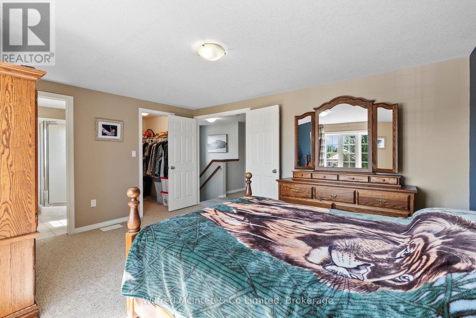 18 Poffenroth Path, Woolwich, Ontario  N3B 3P5 - Photo 10 - X12299634
