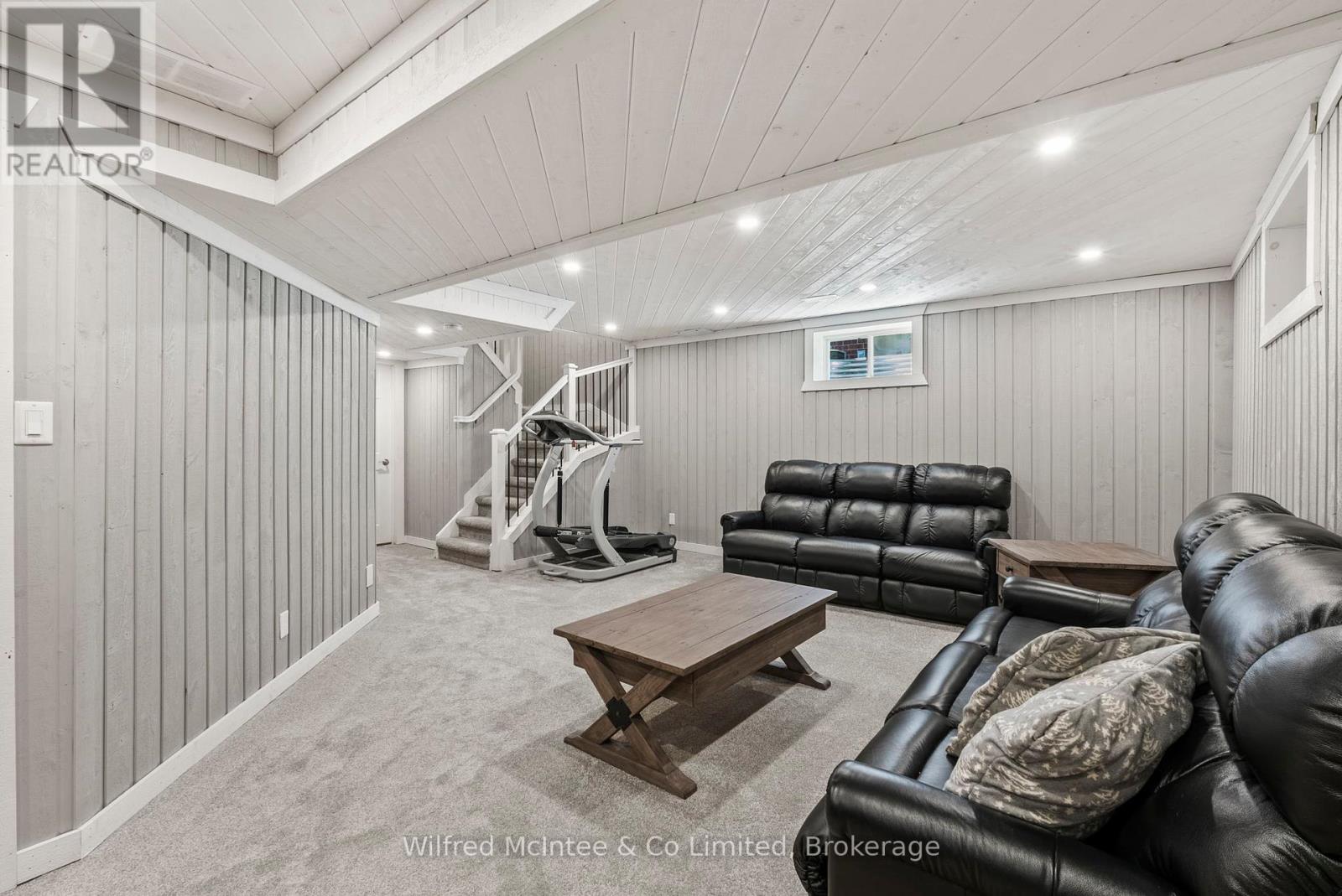 18 Poffenroth Path, Woolwich, Ontario  N3B 3P5 - Photo 16 - X12299634