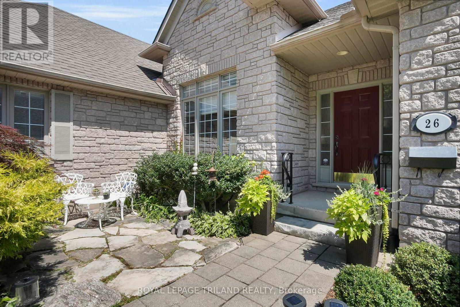 Property at 26 BUTTERNUT LANE image 3