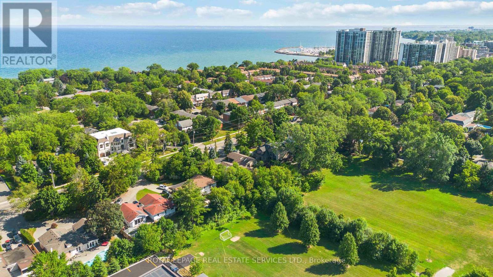 Property at 2019 LAKESHORE ROAD W image 4