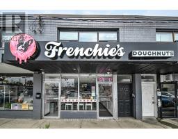 3830 BLOOR STREET W, Toronto, Ontario