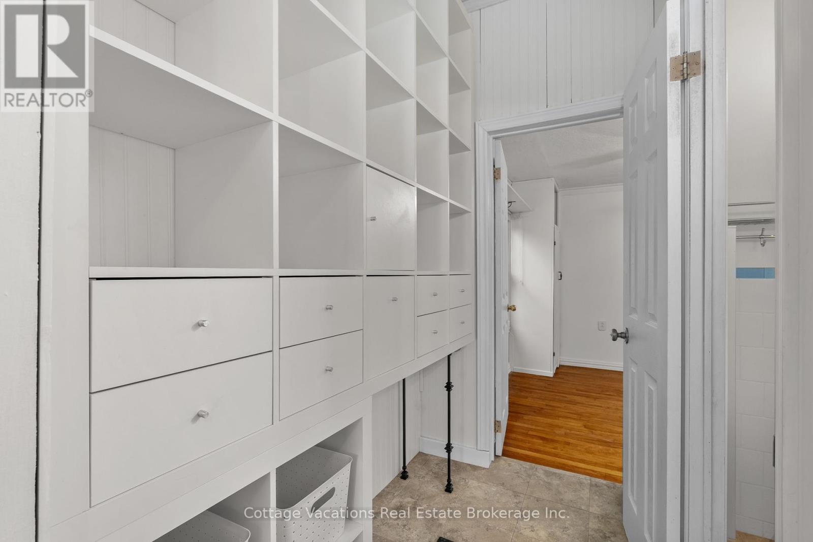 1 Duncan Street E, Huntsville, Ontario P1H 1V9 - Photo 21 - X12241721