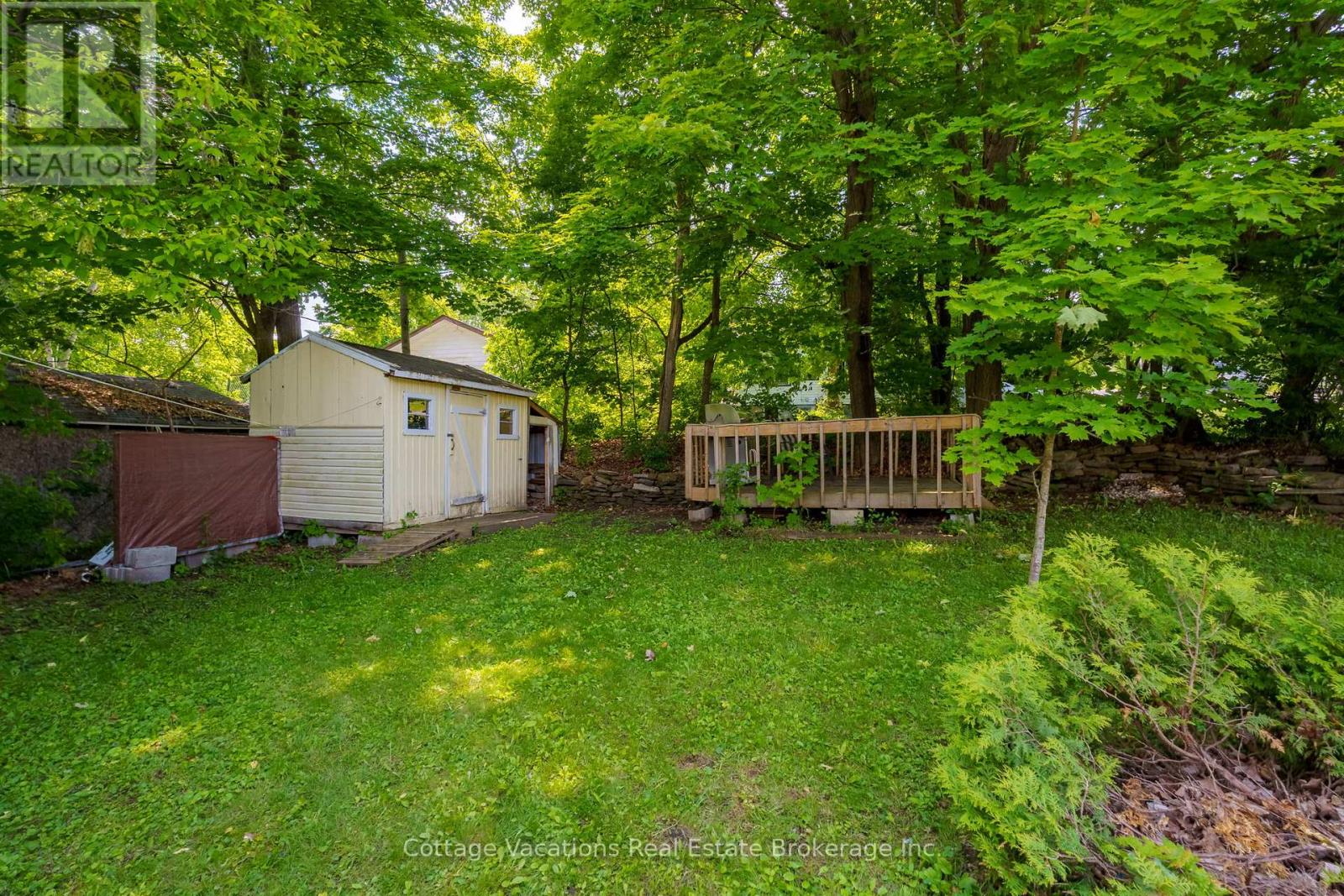 1 Duncan Street E, Huntsville, Ontario P1H 1V9 - Photo 36 - X12241721