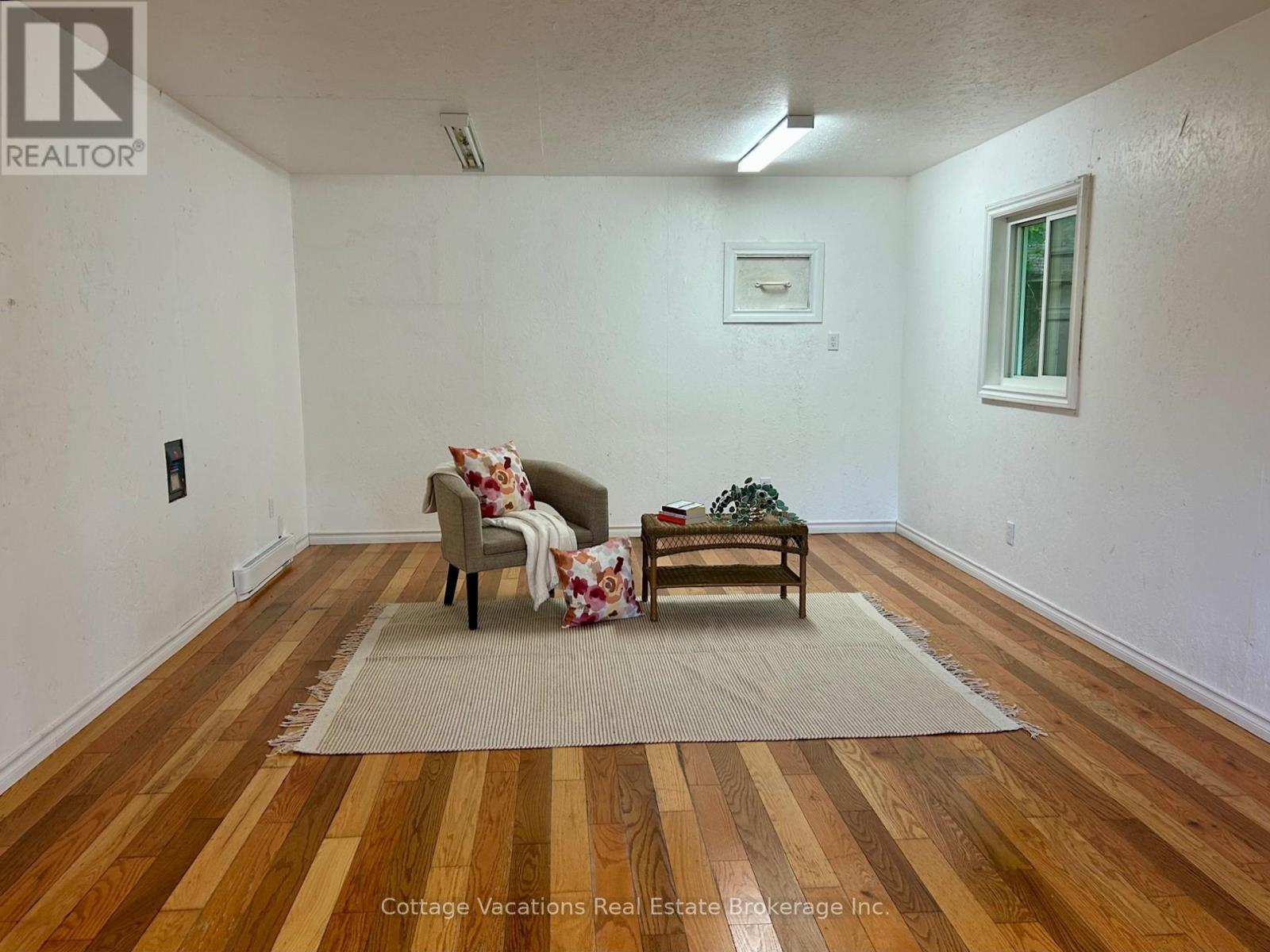 1 Duncan Street E, Huntsville, Ontario P1H 1V9 - Photo 49 - X12241721