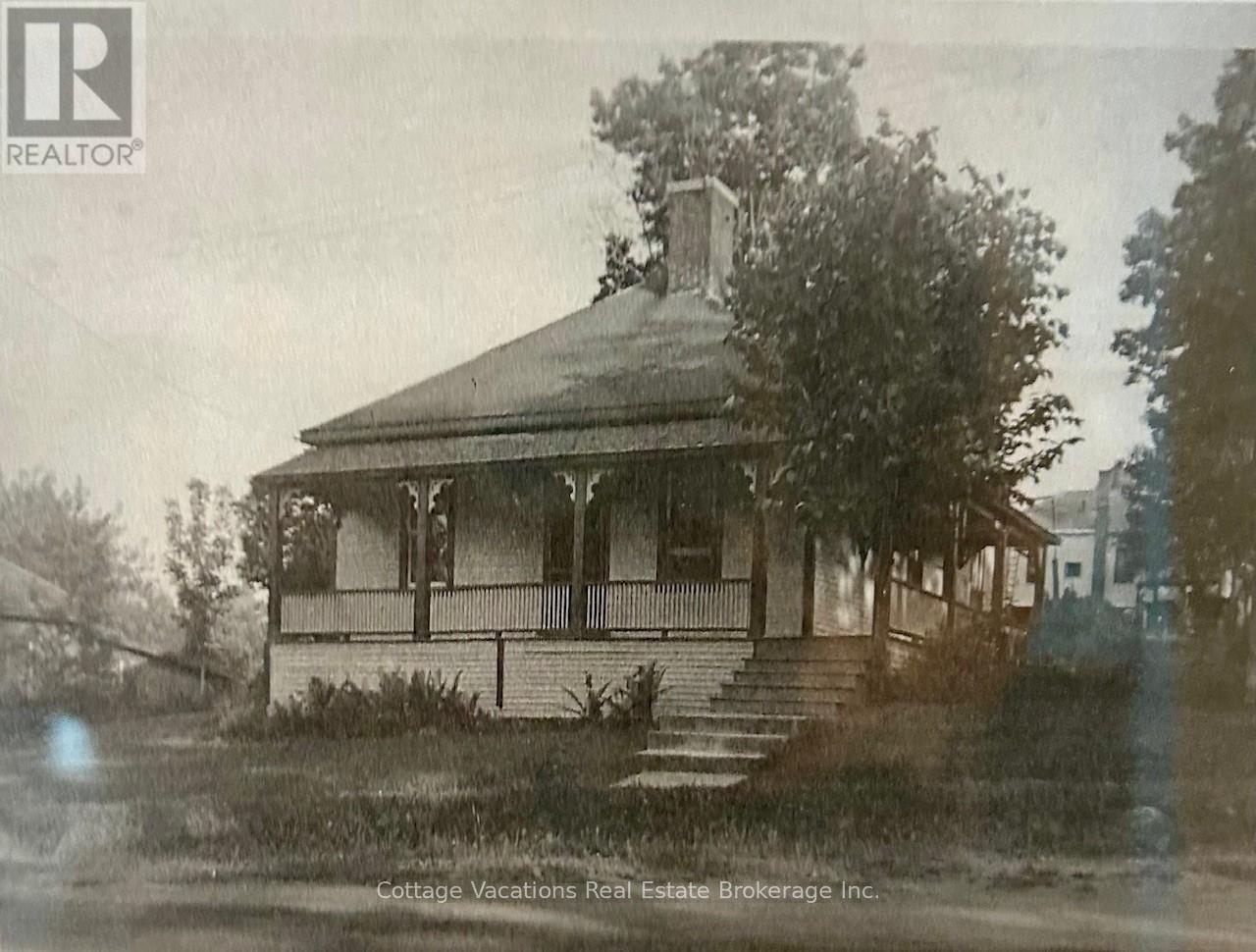 1 Duncan Street E, Huntsville, Ontario P1H 1V9 - Photo 47 - X12241721