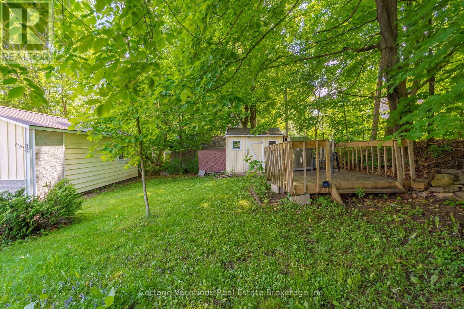 1 Duncan Street E, Huntsville, Ontario P1H 1V9 - Photo 37 - X12241721