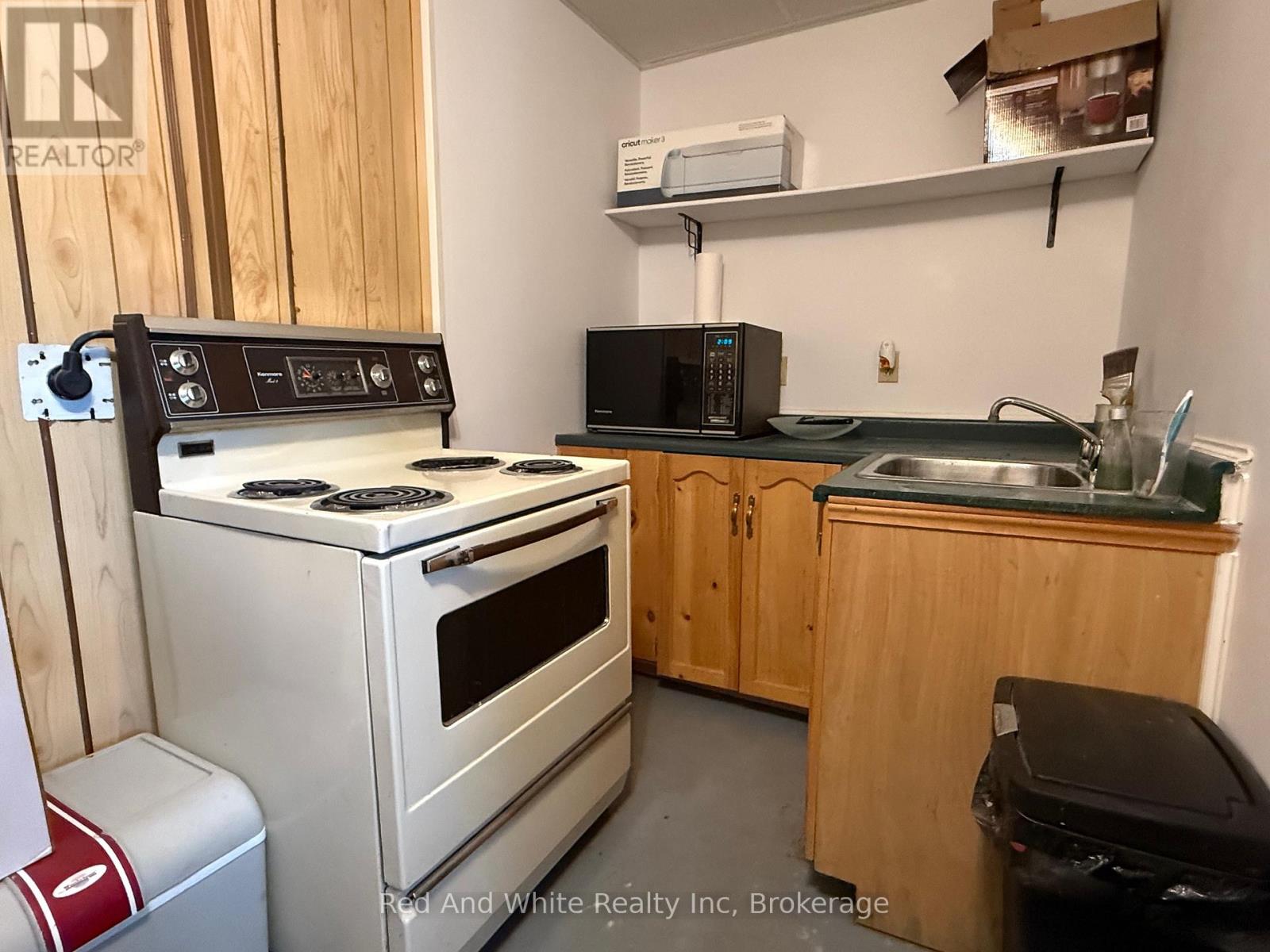 3348 Eden Township Road, Sudbury Remote Area, Ontario  P3G 1G1 - Photo 18 - X12295519