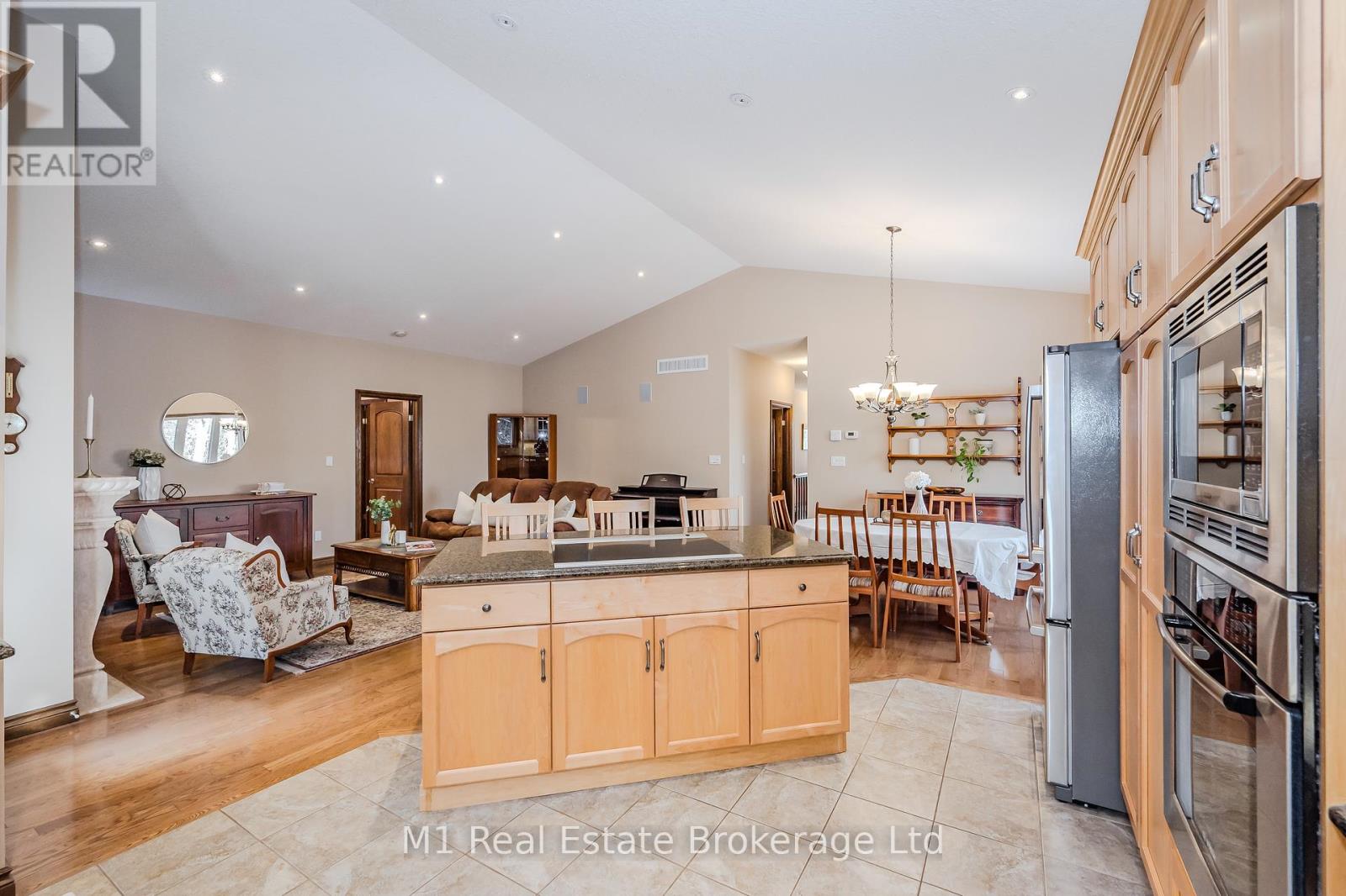 19 - 15 Valley Road, Guelph, Ontario  N1L 0H3 - Photo 19 - X12299522