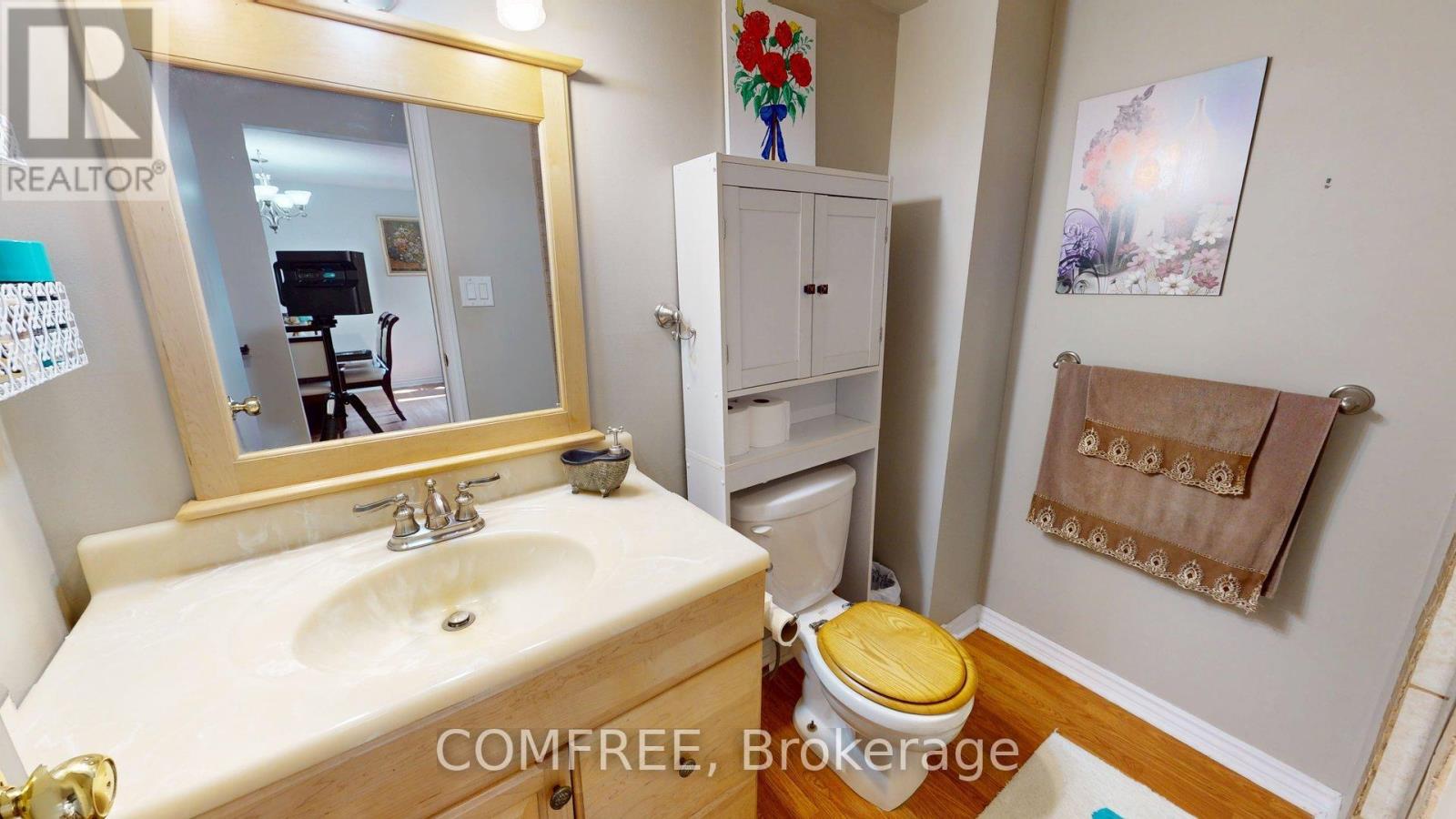 17 Ashurst Crescent, Brampton, Ontario  L6V 3N6 - Photo 15 - W12299814