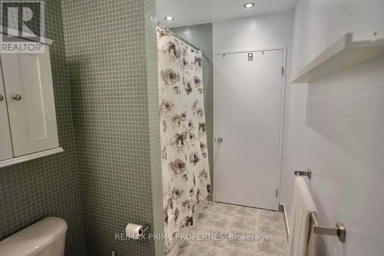 383 Cumberland Street, Ottawa, Ontario  K1N 1J7 - Photo 5 - X12299806