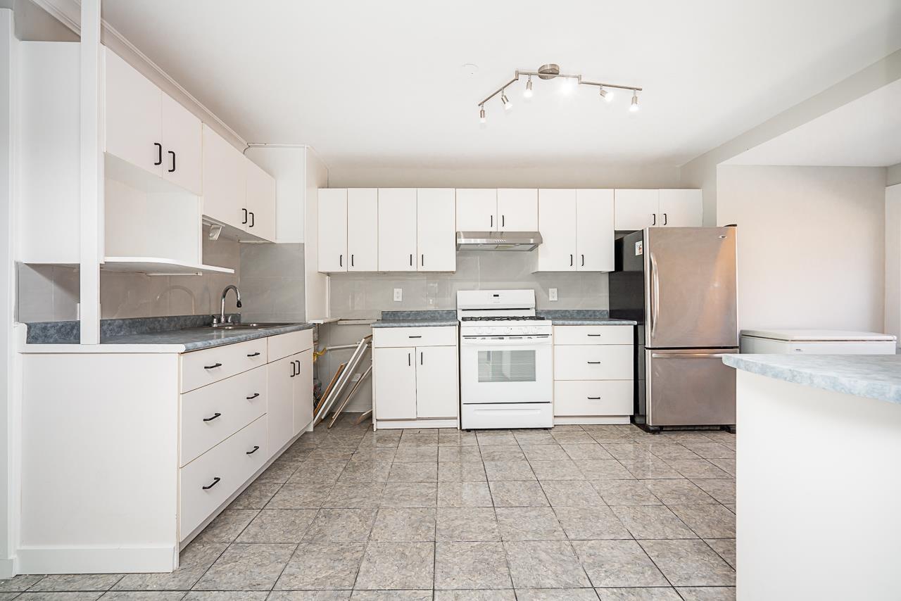 Property at 10064 127B STREET image 3