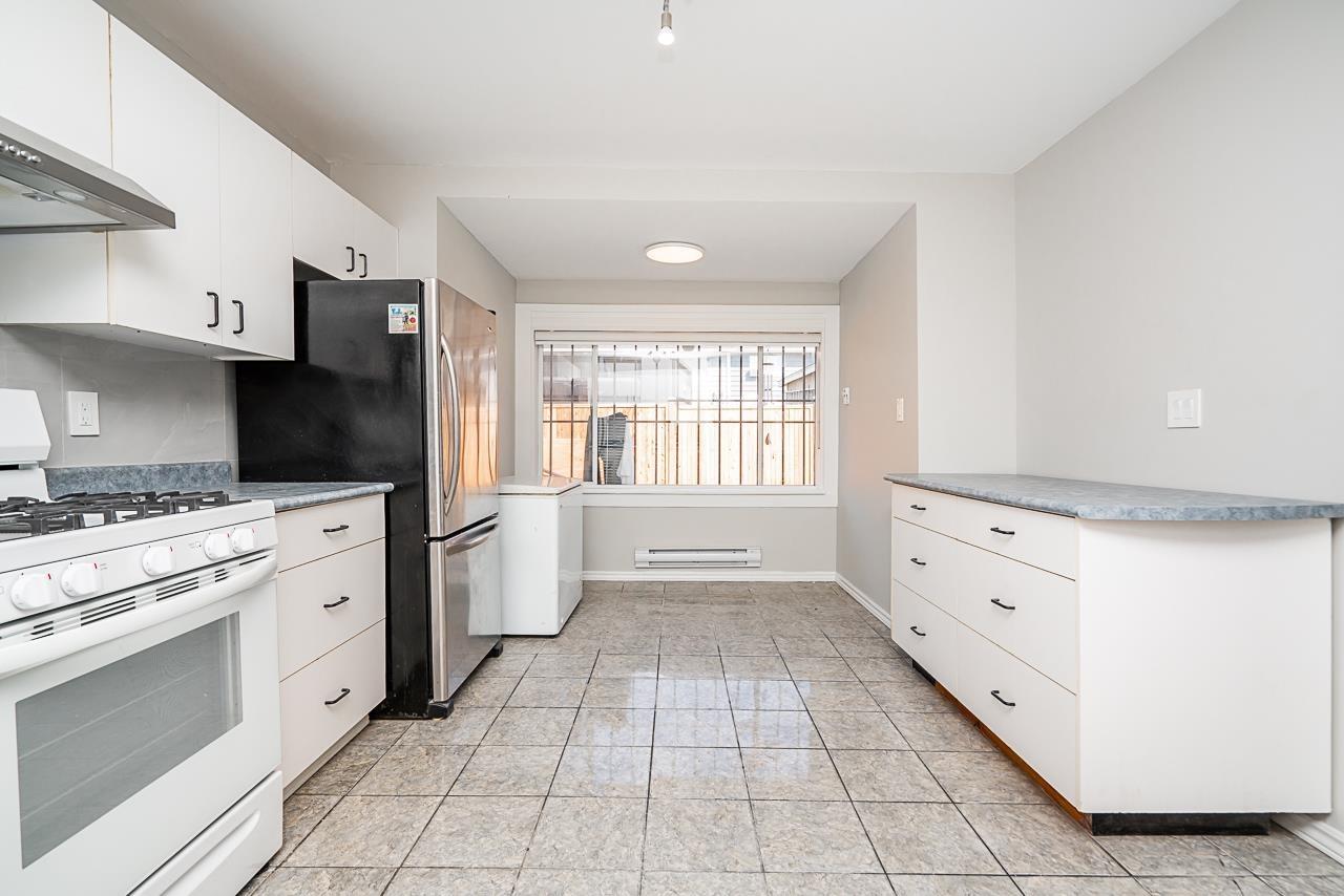 10064 127b Street, Surrey, British Columbia  V3V 5M3 - Photo 7 - R3029434