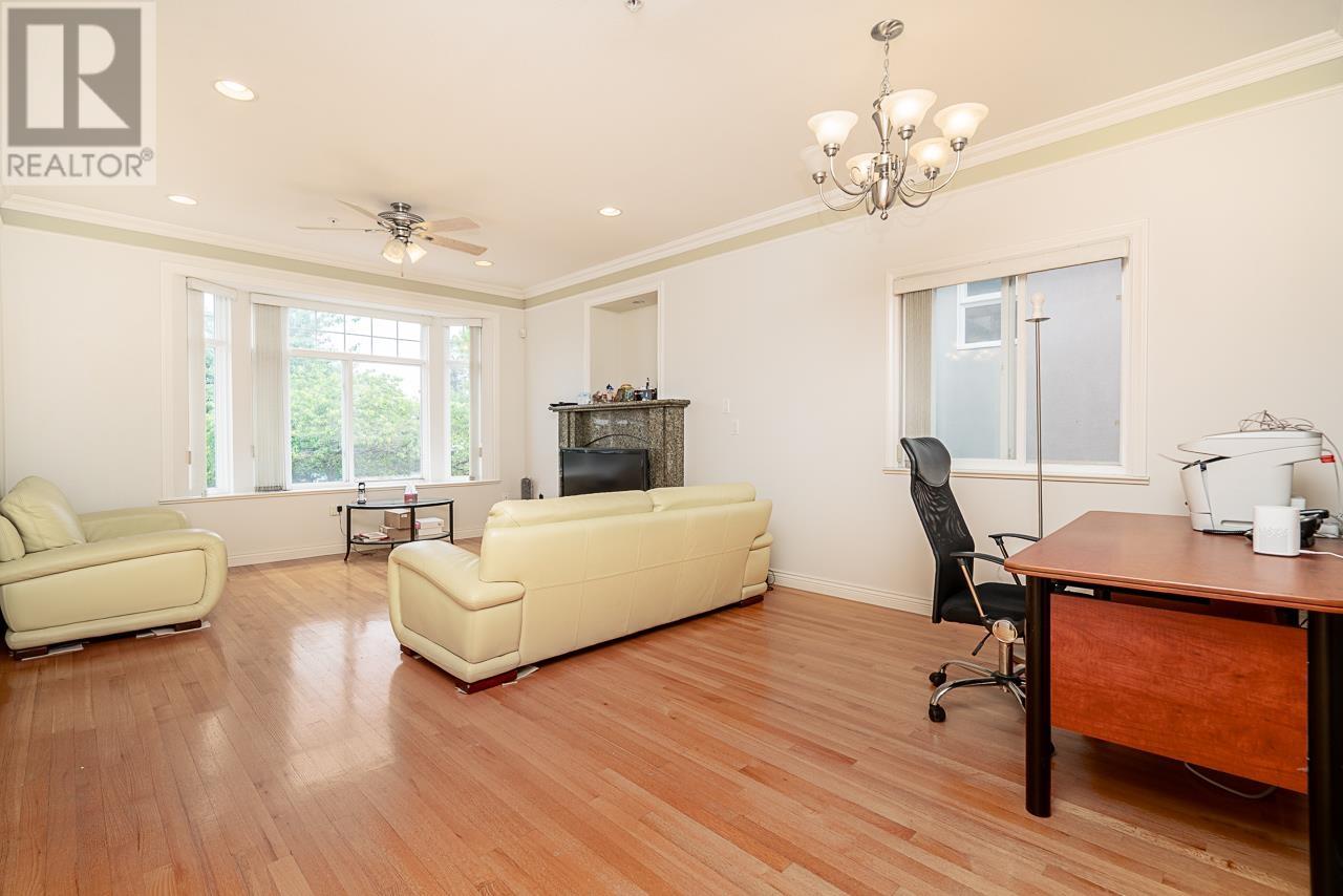 2283 E 48th Avenue, Vancouver, British Columbia  V5P 1R9 - Photo 8 - R3029011