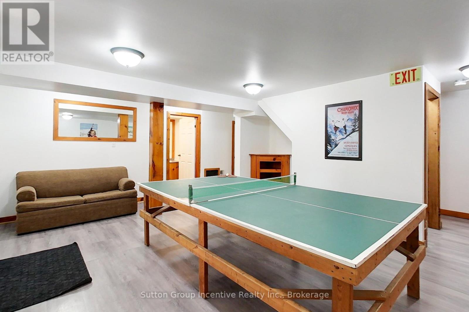 13l - 197 Arlberg Crescent, Blue Mountains, Ontario  L9Y 0M1 - Photo 32 - X12299842