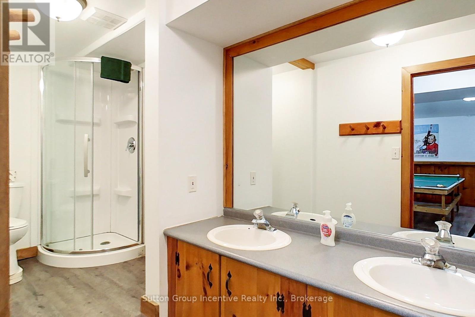 13l - 197 Arlberg Crescent, Blue Mountains, Ontario  L9Y 0M1 - Photo 33 - X12299842