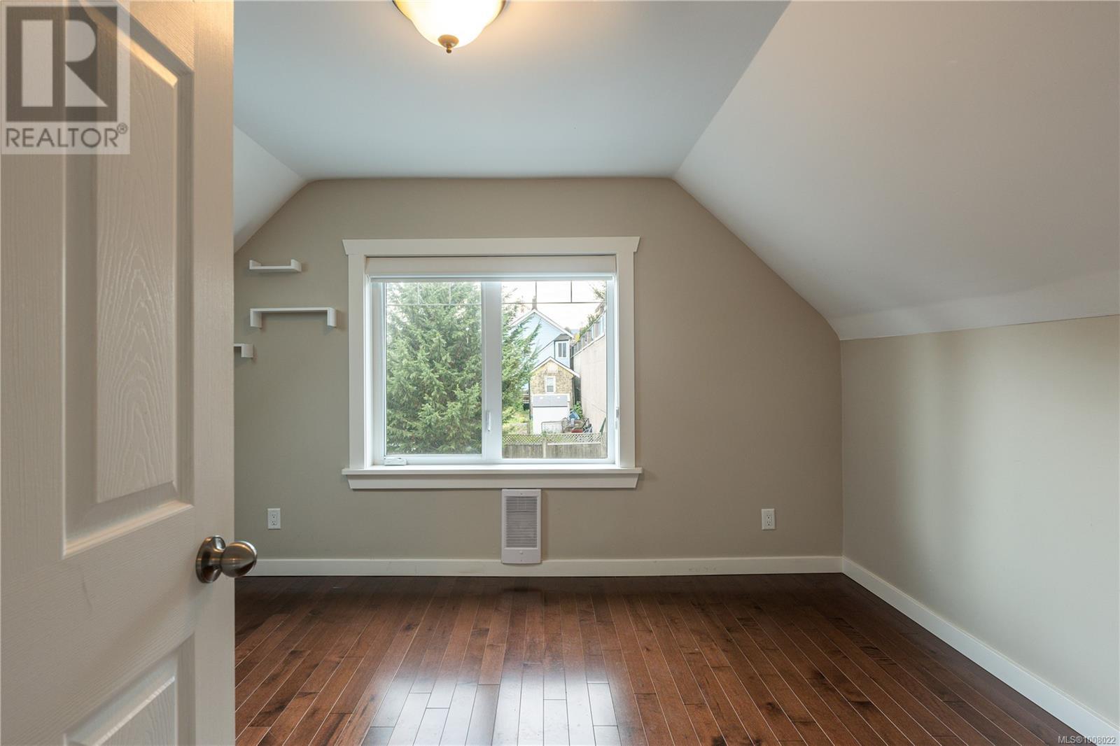 351 Wesley St, Nanaimo, British Columbia  V9R 2T5 - Photo 30 - 1008022
