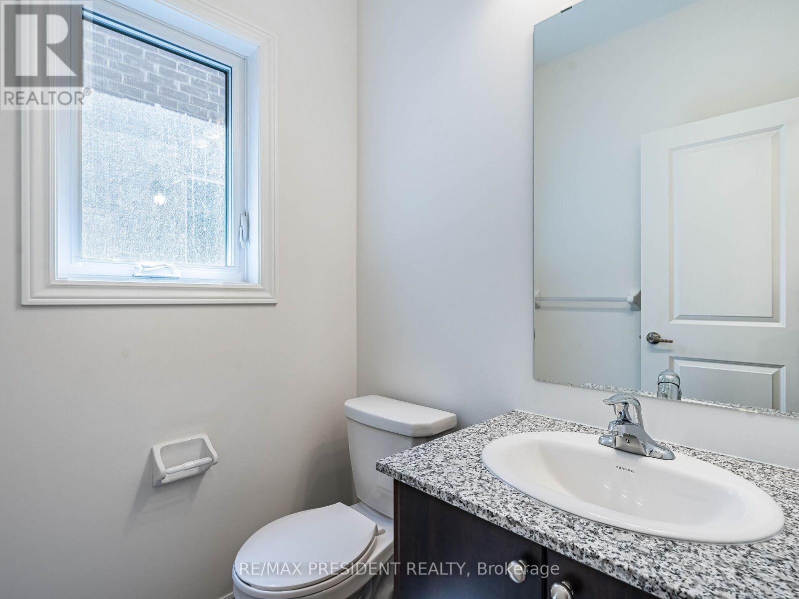 65 Brethet Heights, New Tecumseth, Ontario  L0G 1A0 - Photo 34 - N12299703