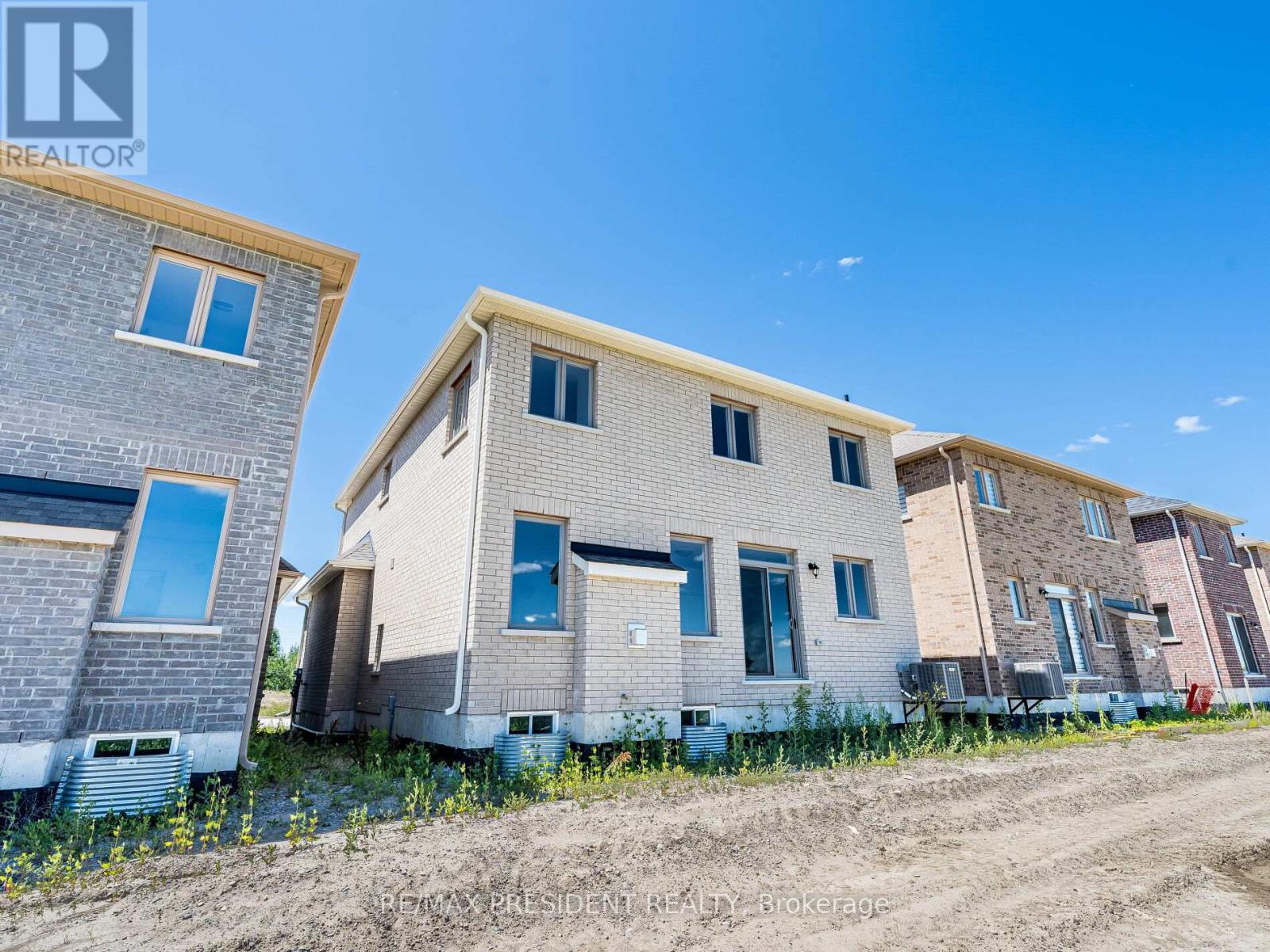 65 Brethet Heights, New Tecumseth, Ontario  L0G 1A0 - Photo 40 - N12299703