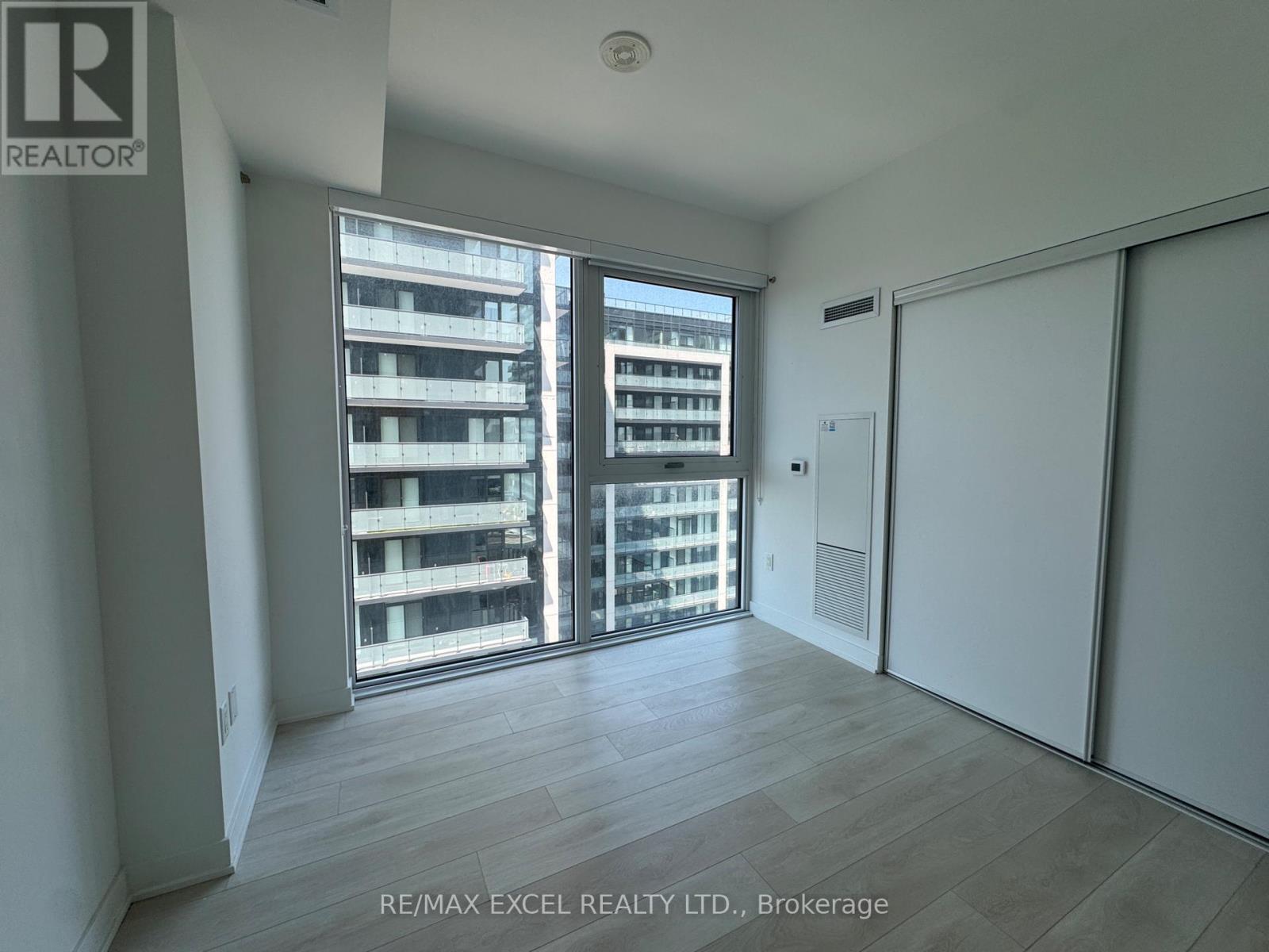 1204 - 95 Oneida Crescent, Richmond Hill, Ontario  L4B 0H5 - Photo 11 - N12299720