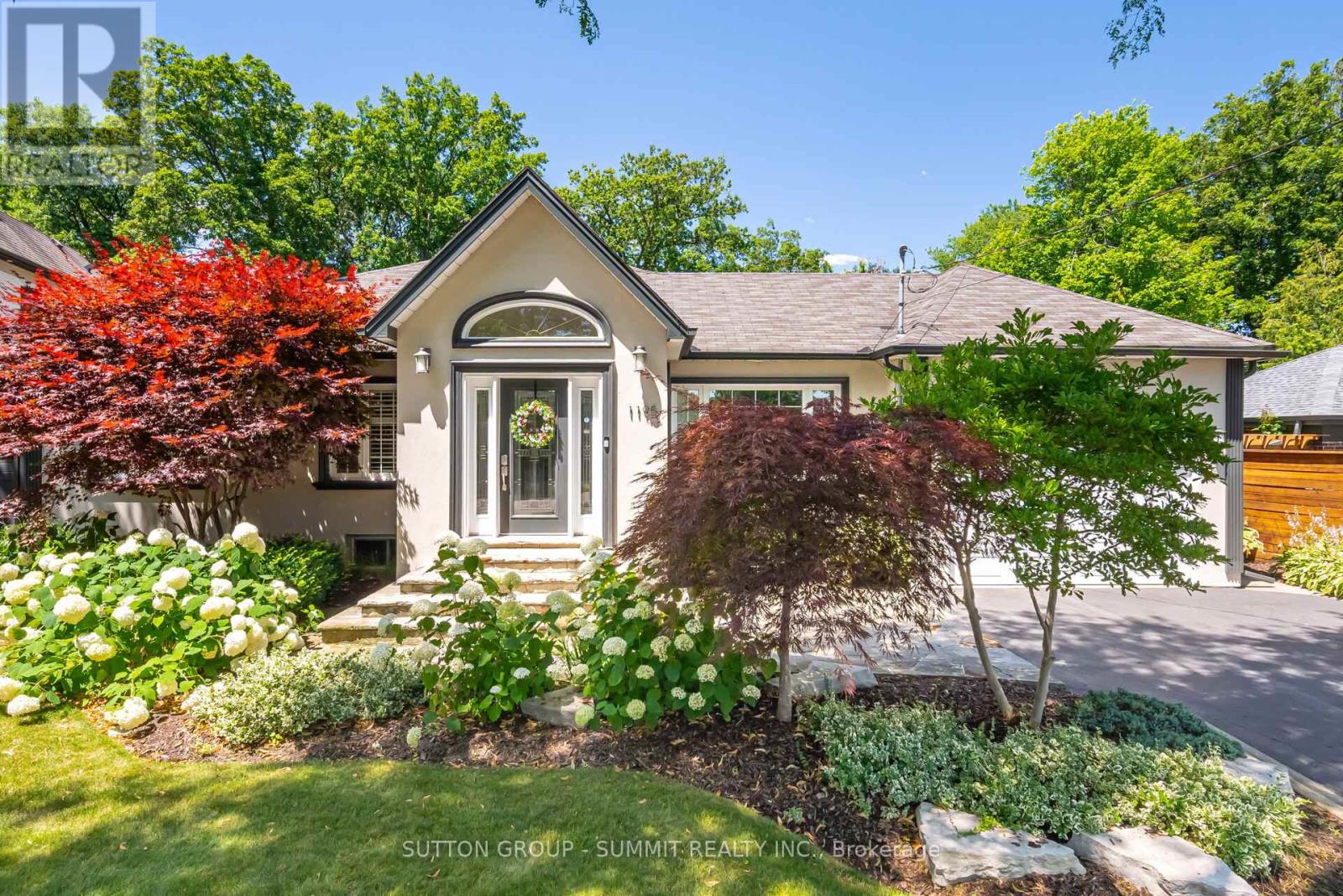 Property at 1195 CRESTDALE ROAD image 2