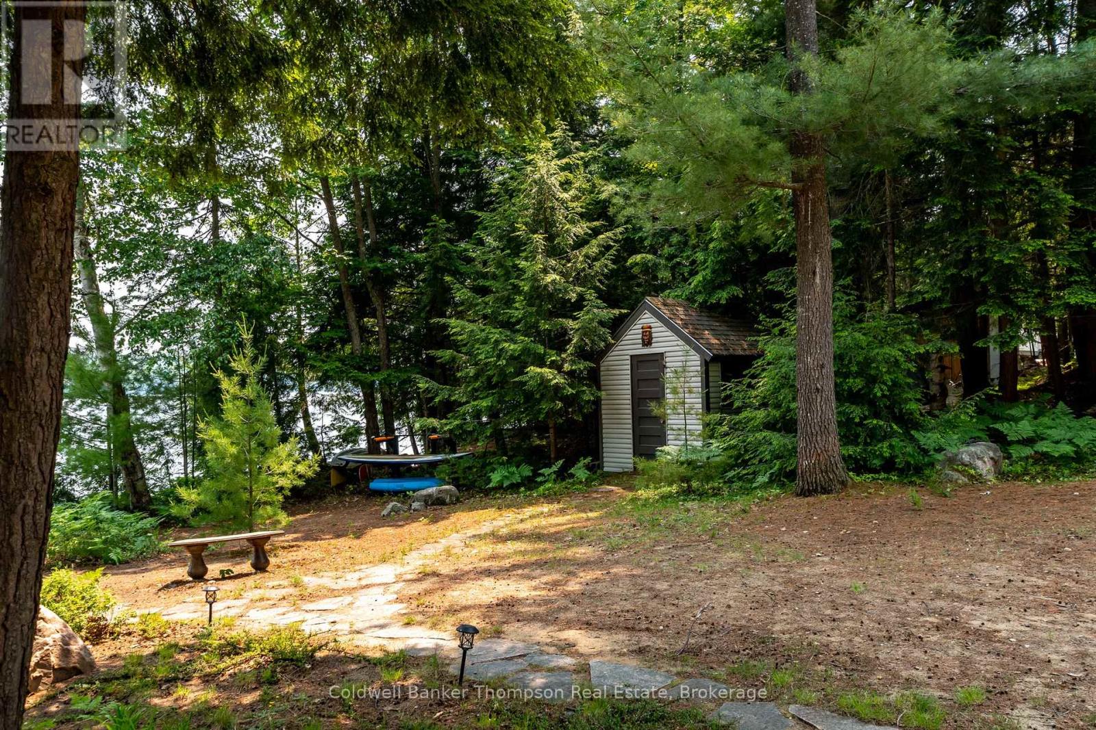 115 Cottage Lane, Huntsville, Ontario  P1H 2J4 - Photo 35 - X12233492
