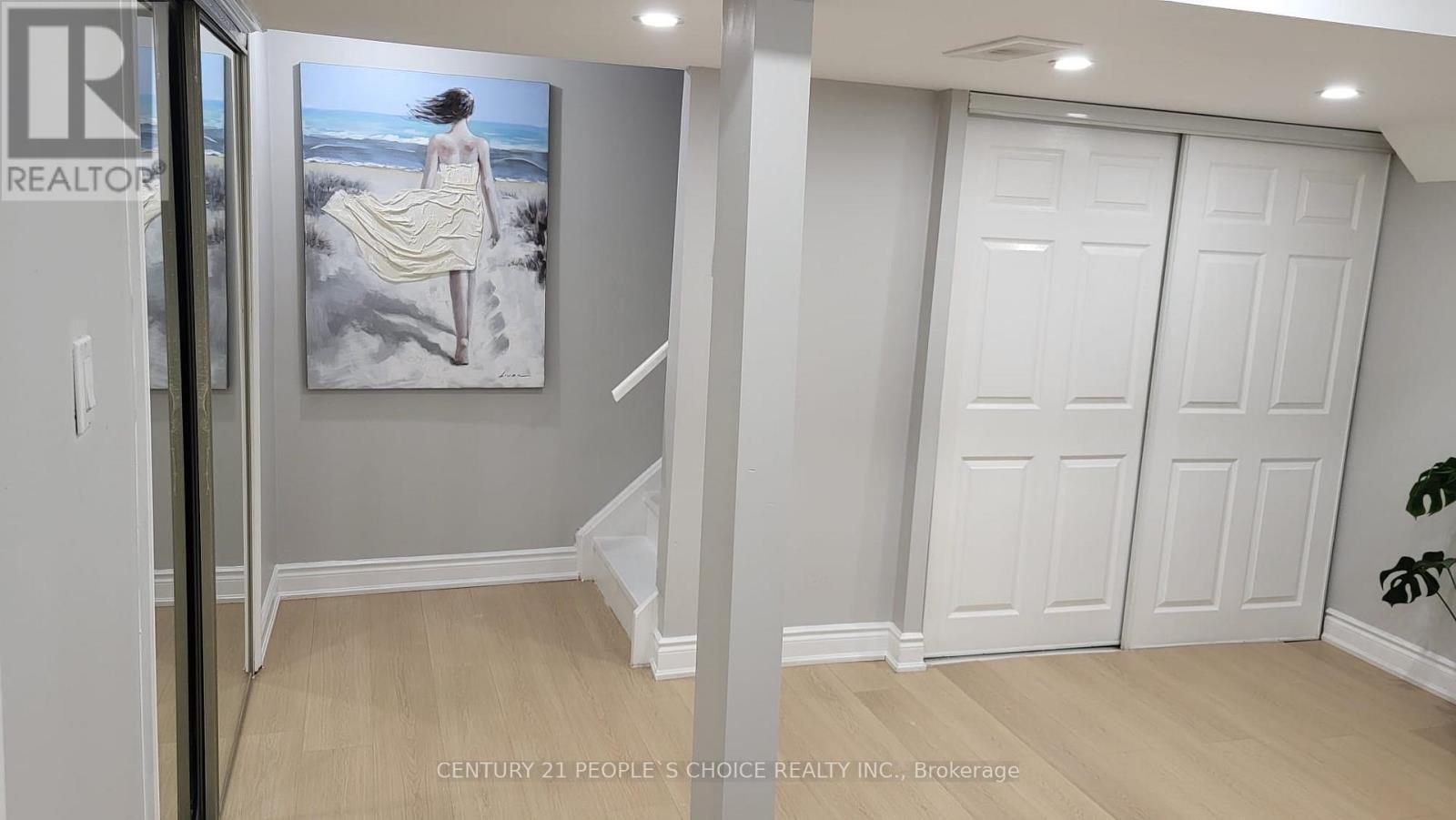 7598 Black Walnut Trail, Mississauga, Ontario  L5N 8A7 - Photo 18 - W12294702